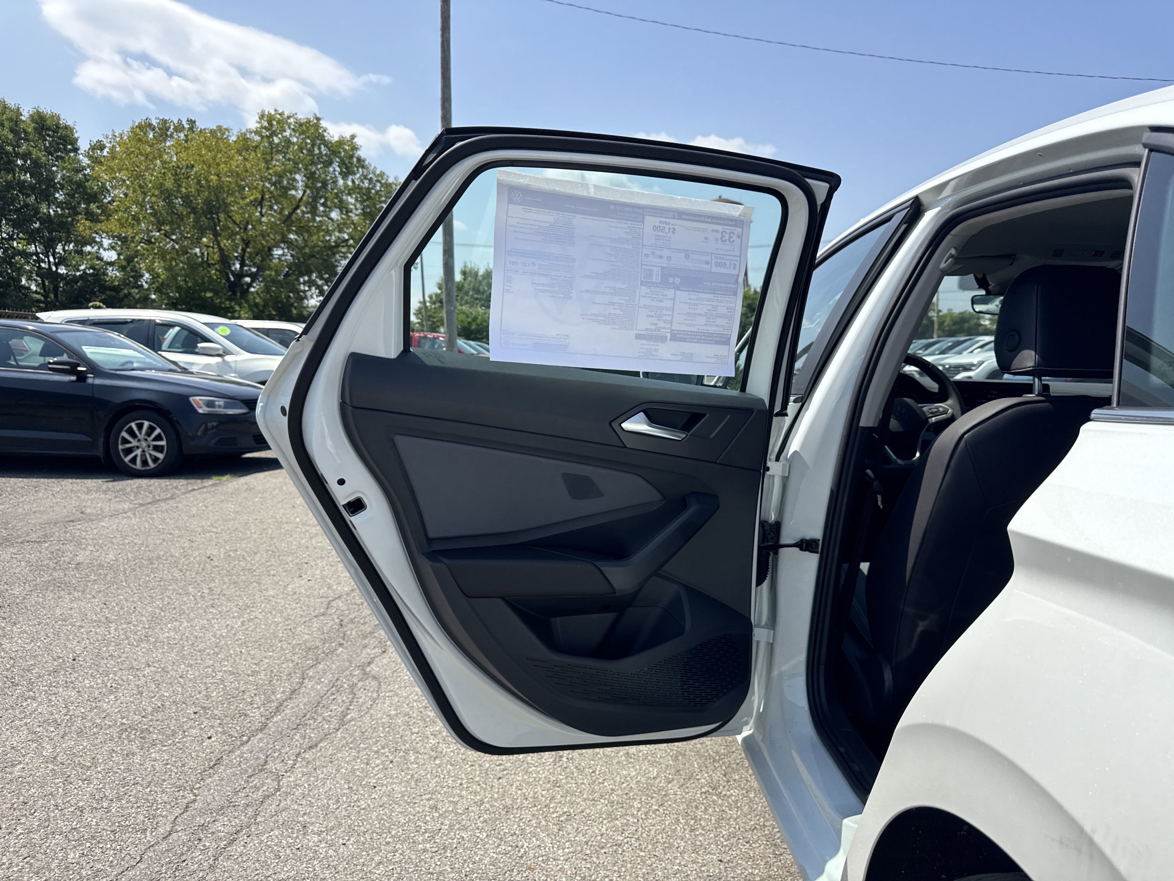 2025 Volkswagen Jetta 1.5T SE