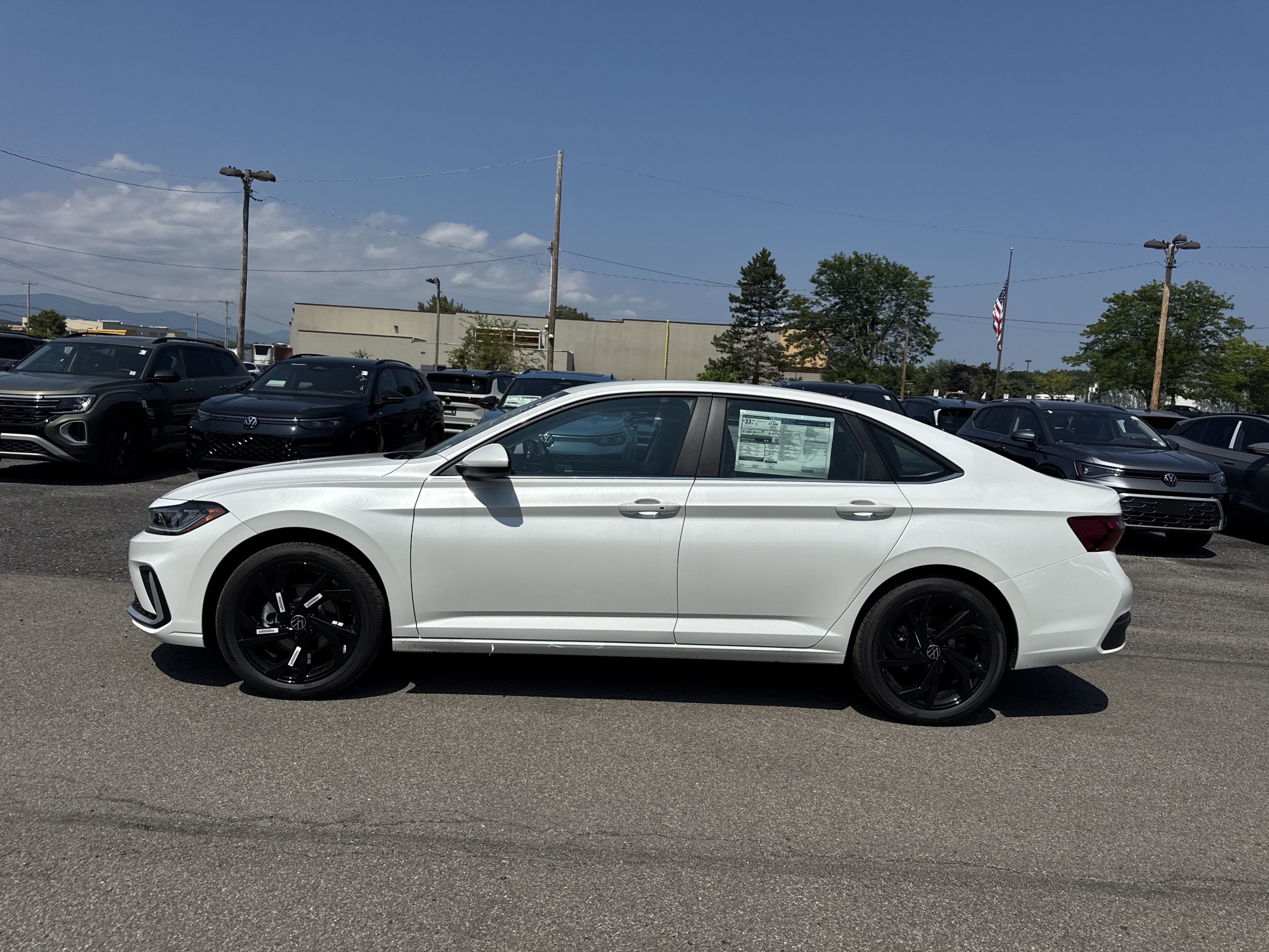 2025 Volkswagen Jetta 1.5T SE