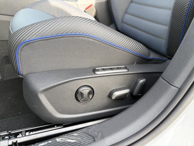 2026 Volkswagen Golf R 2.0T