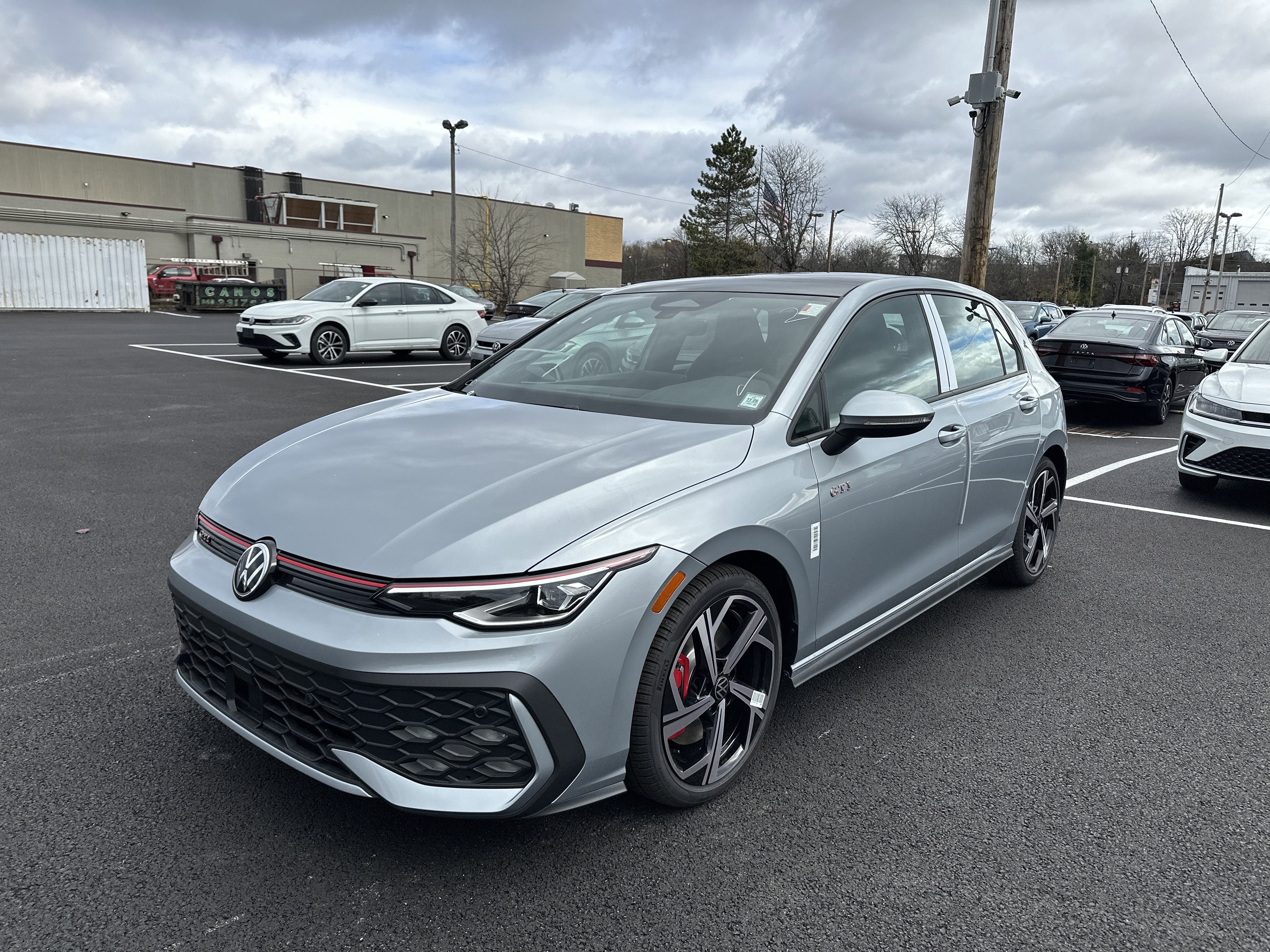 2026 Volkswagen Golf GTI 2.0T SE