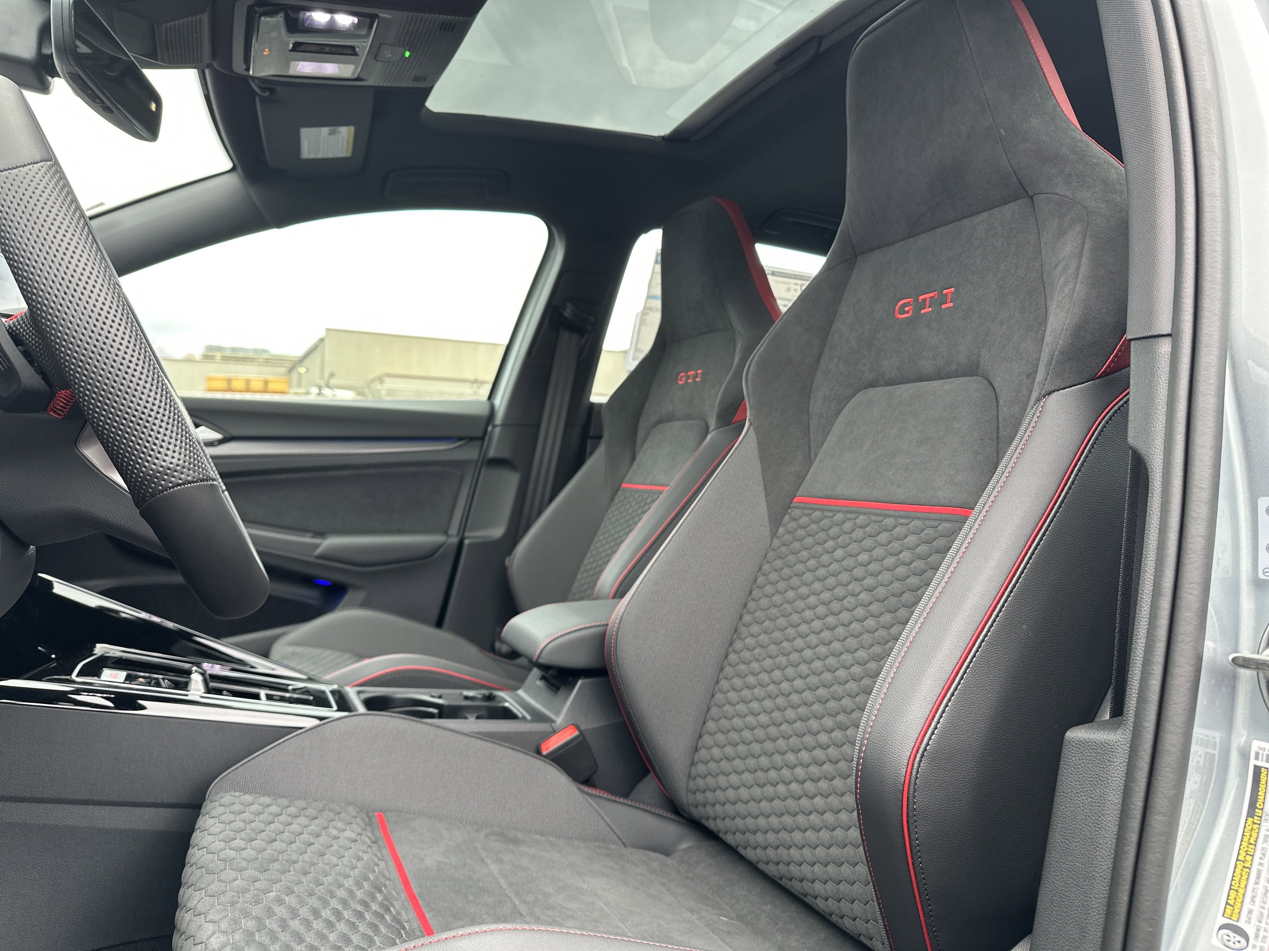 2026 Volkswagen Golf GTI 2.0T SE