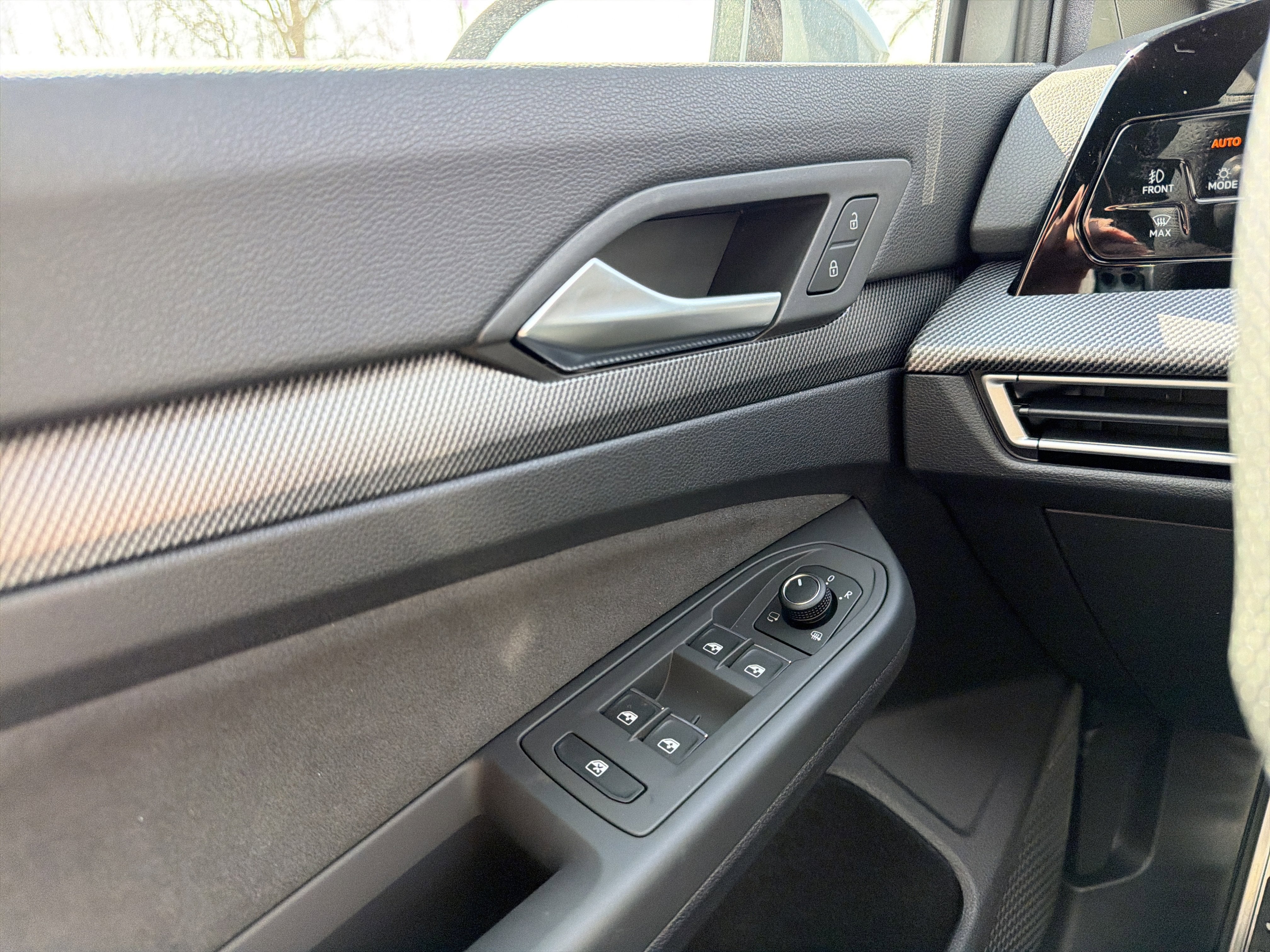 2026 Volkswagen Golf GTI 2.0T SE