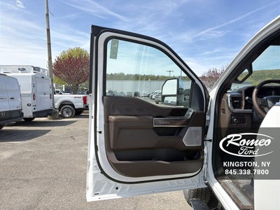 2026 Ford Super Duty F-350® King Ranch®