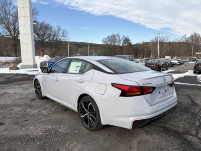 2025 Nissan Altima SR