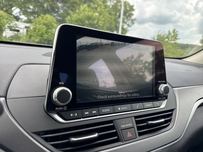 2025 Nissan Altima SR