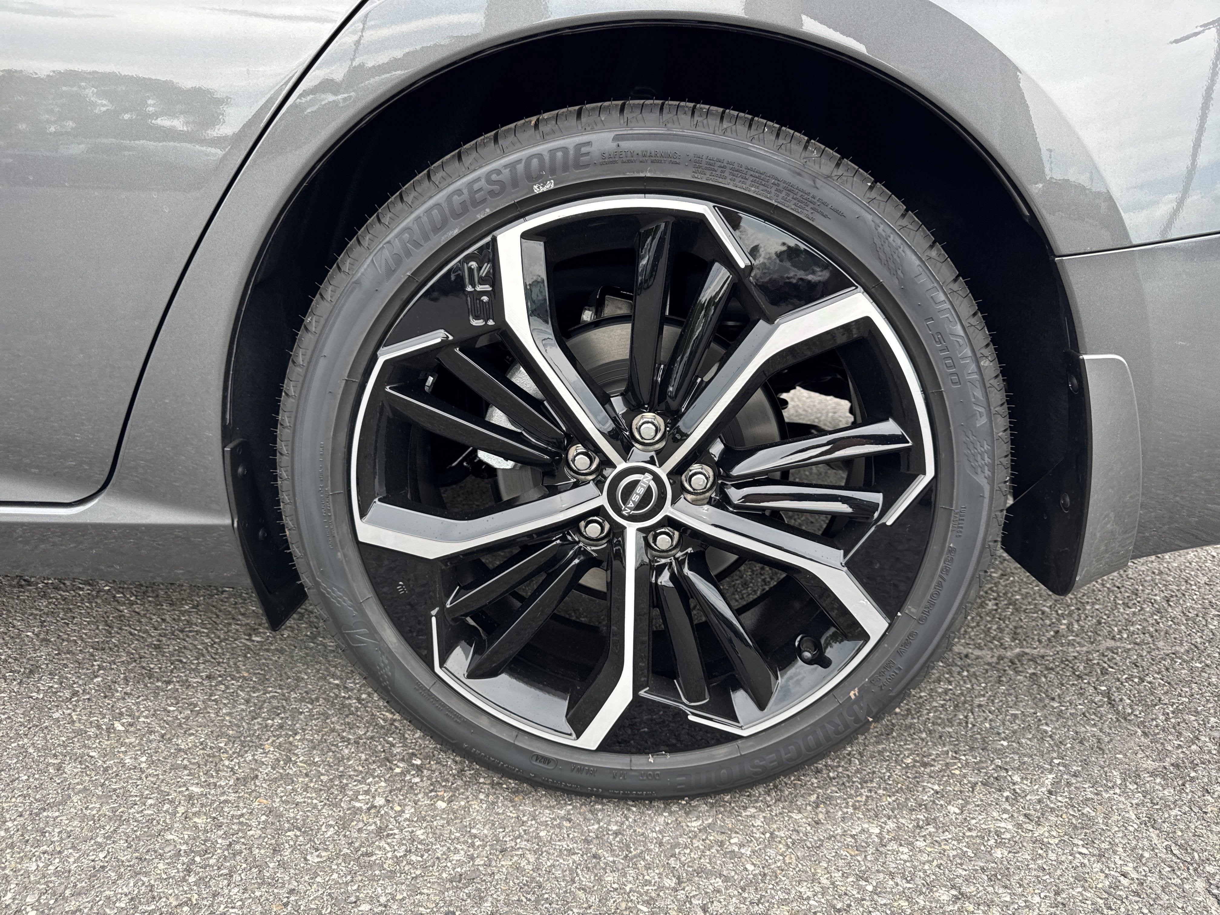 2025 Nissan Altima SR