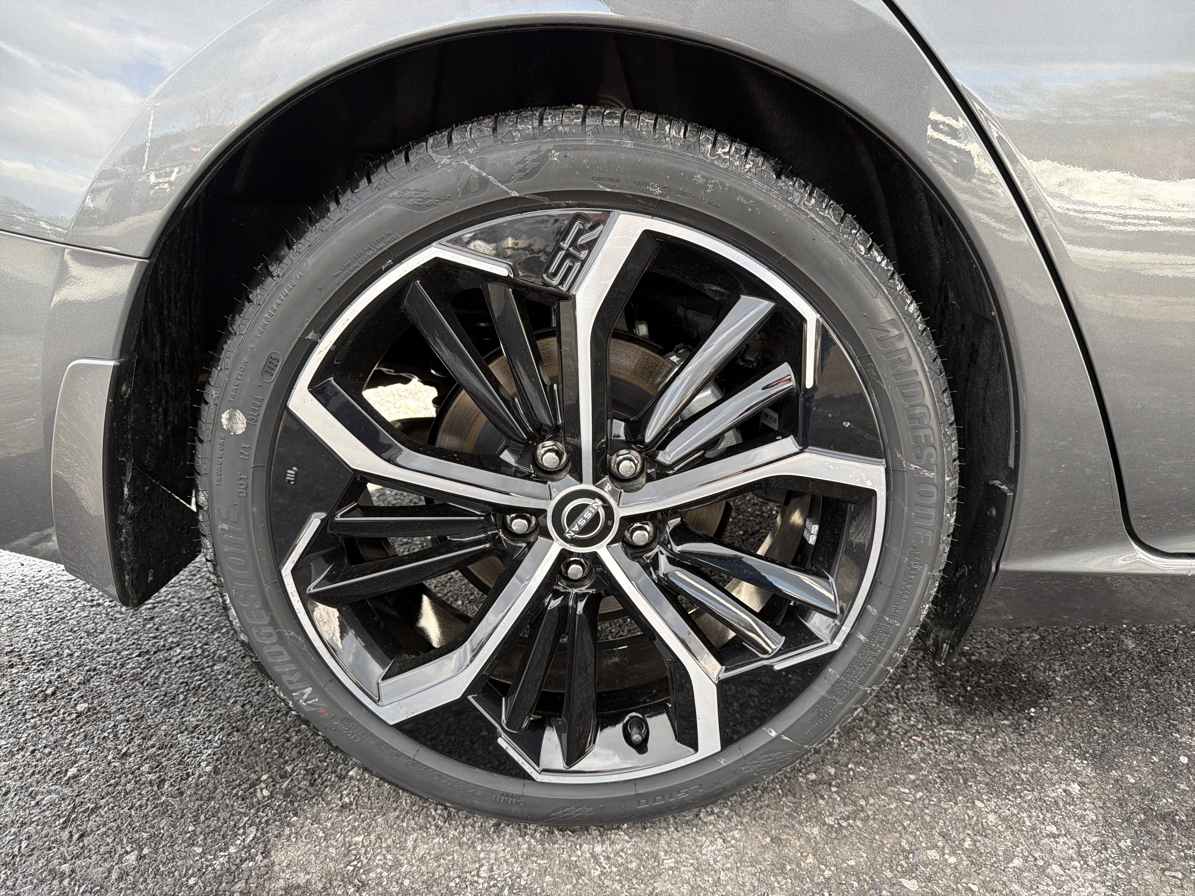 2025 Nissan Altima SR