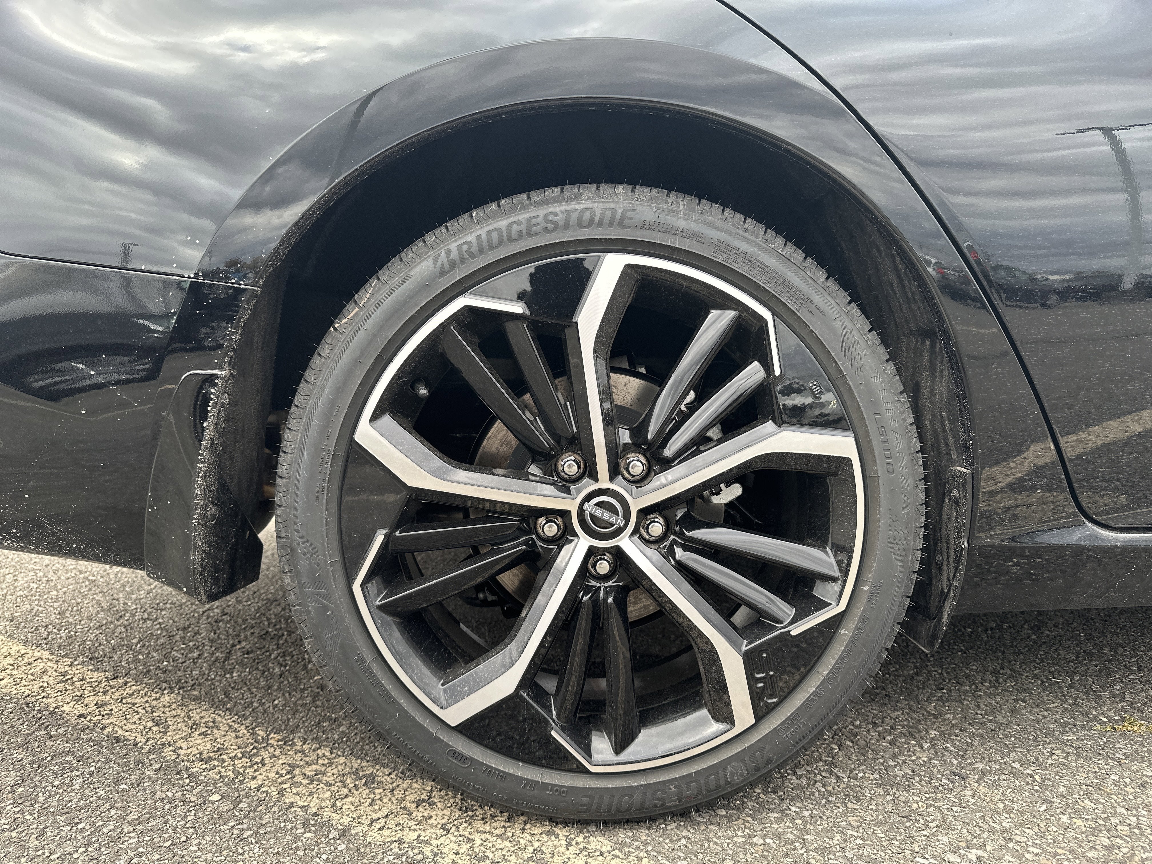 2025 Nissan Altima SR