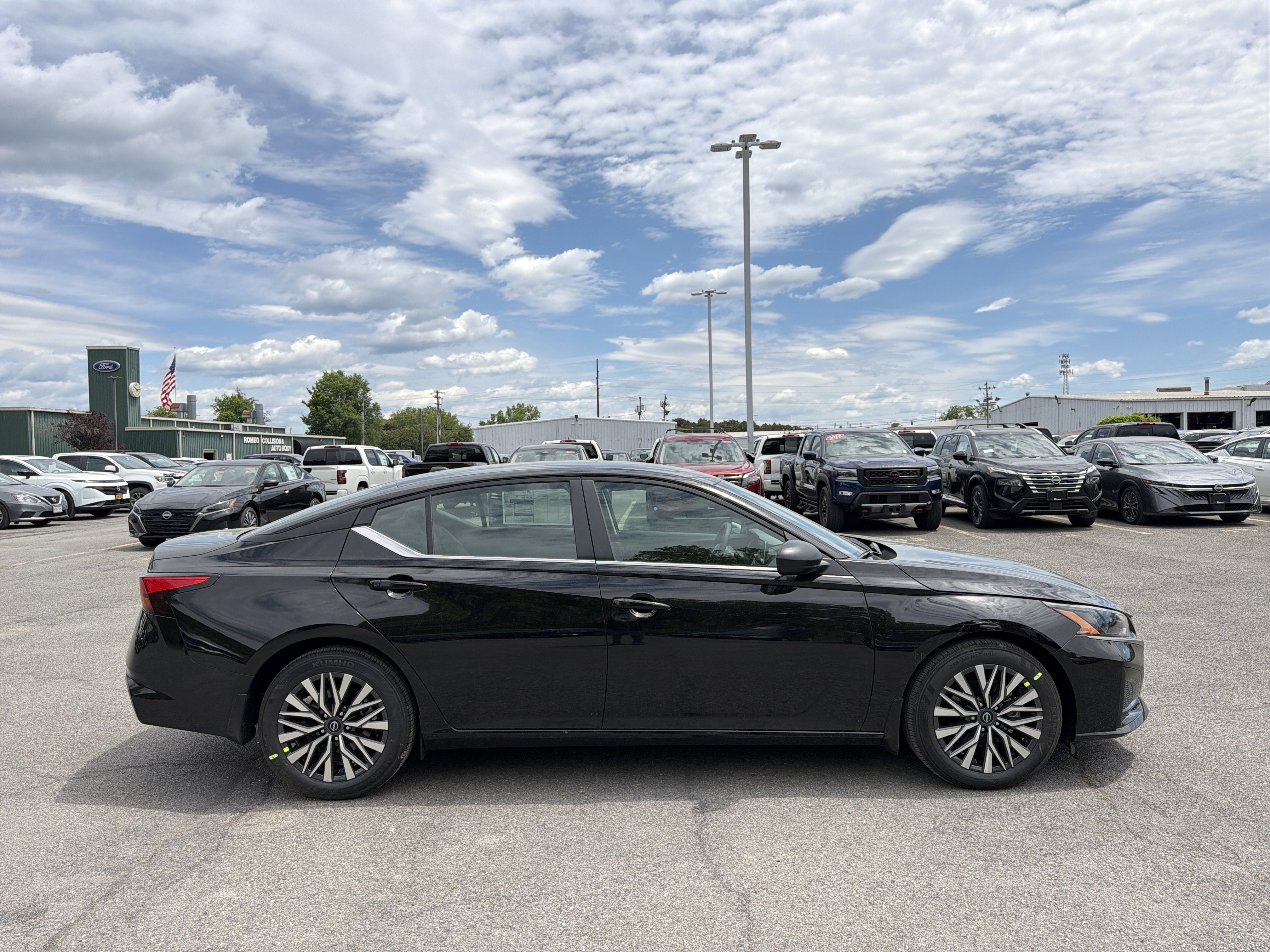 2026 Nissan Altima SV