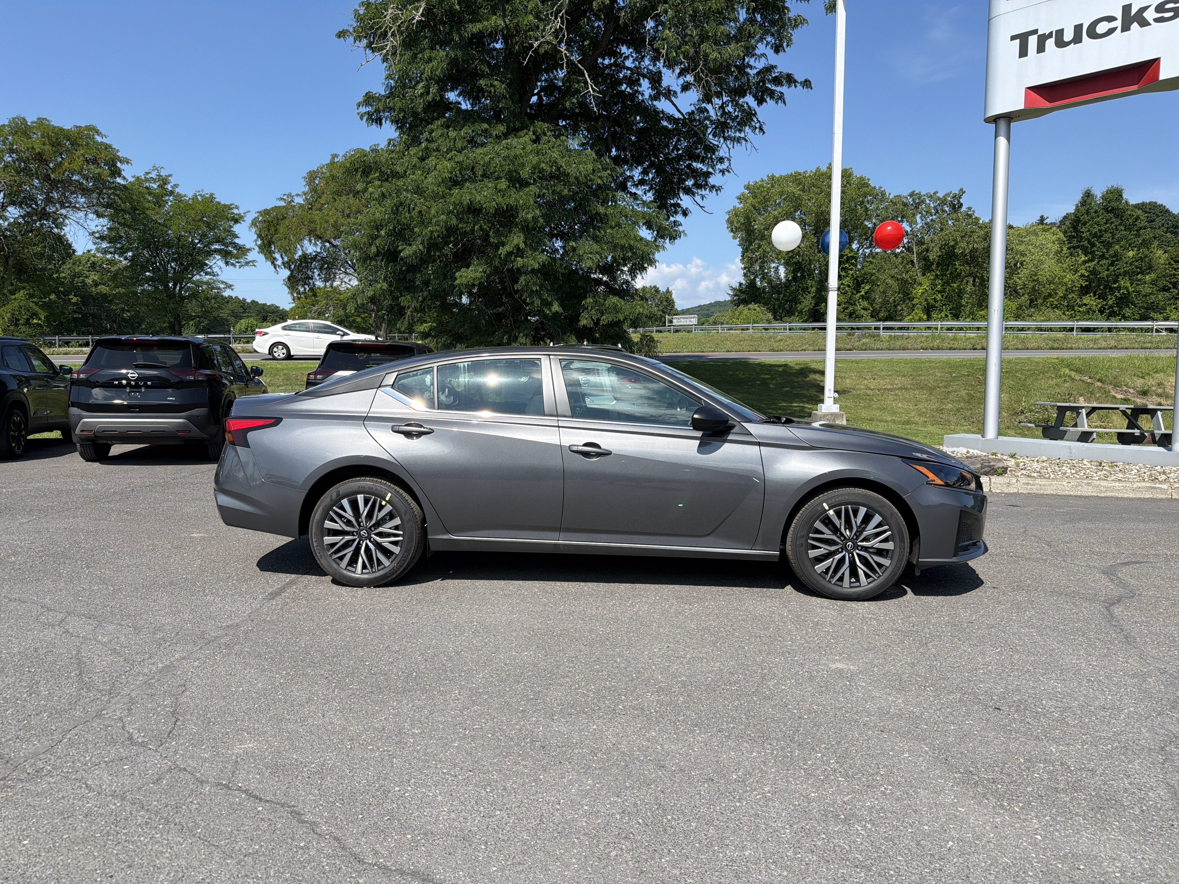 2026 Nissan Altima SV