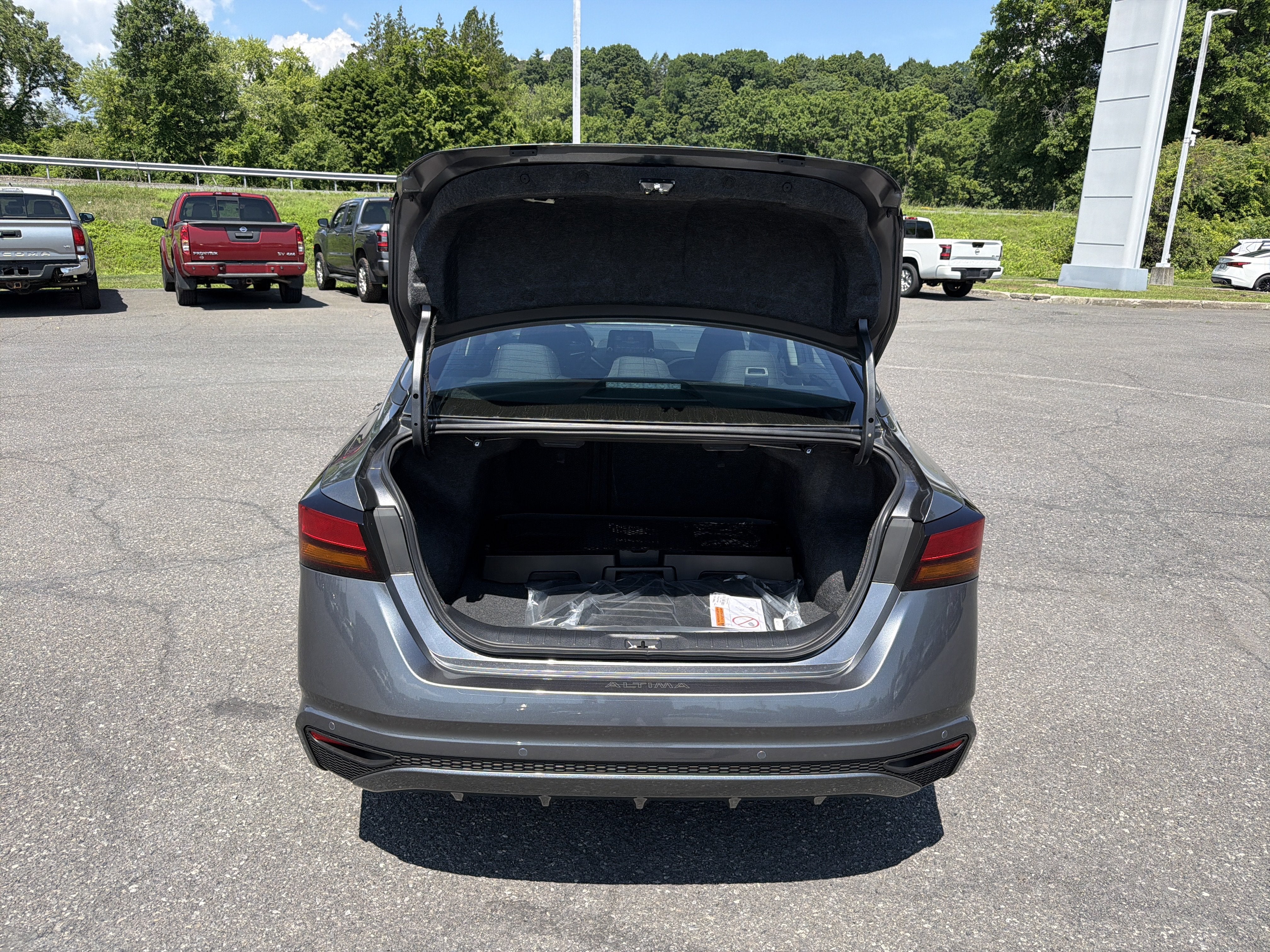2026 Nissan Altima SV