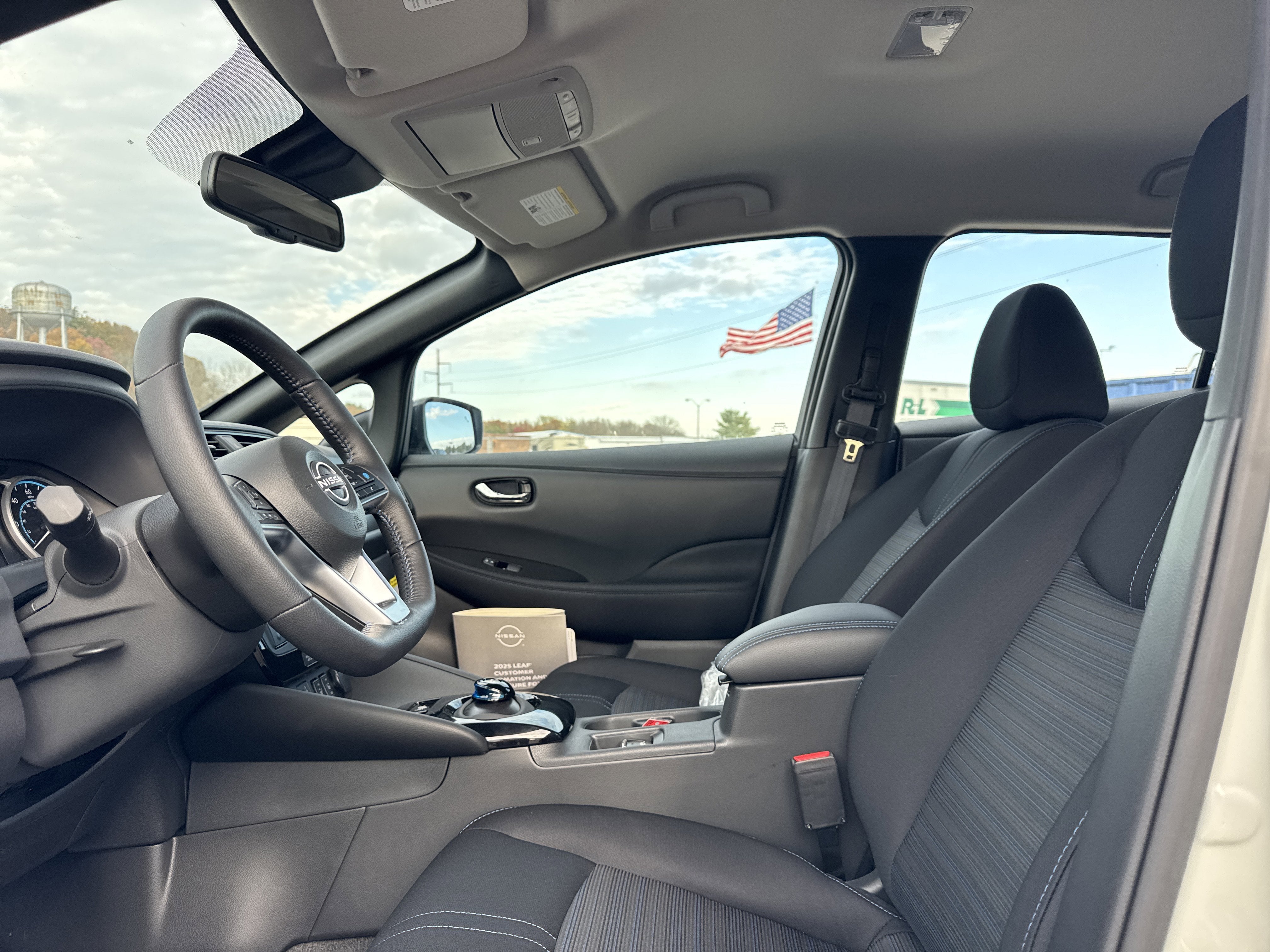 2025 Nissan LEAF SV PLUS