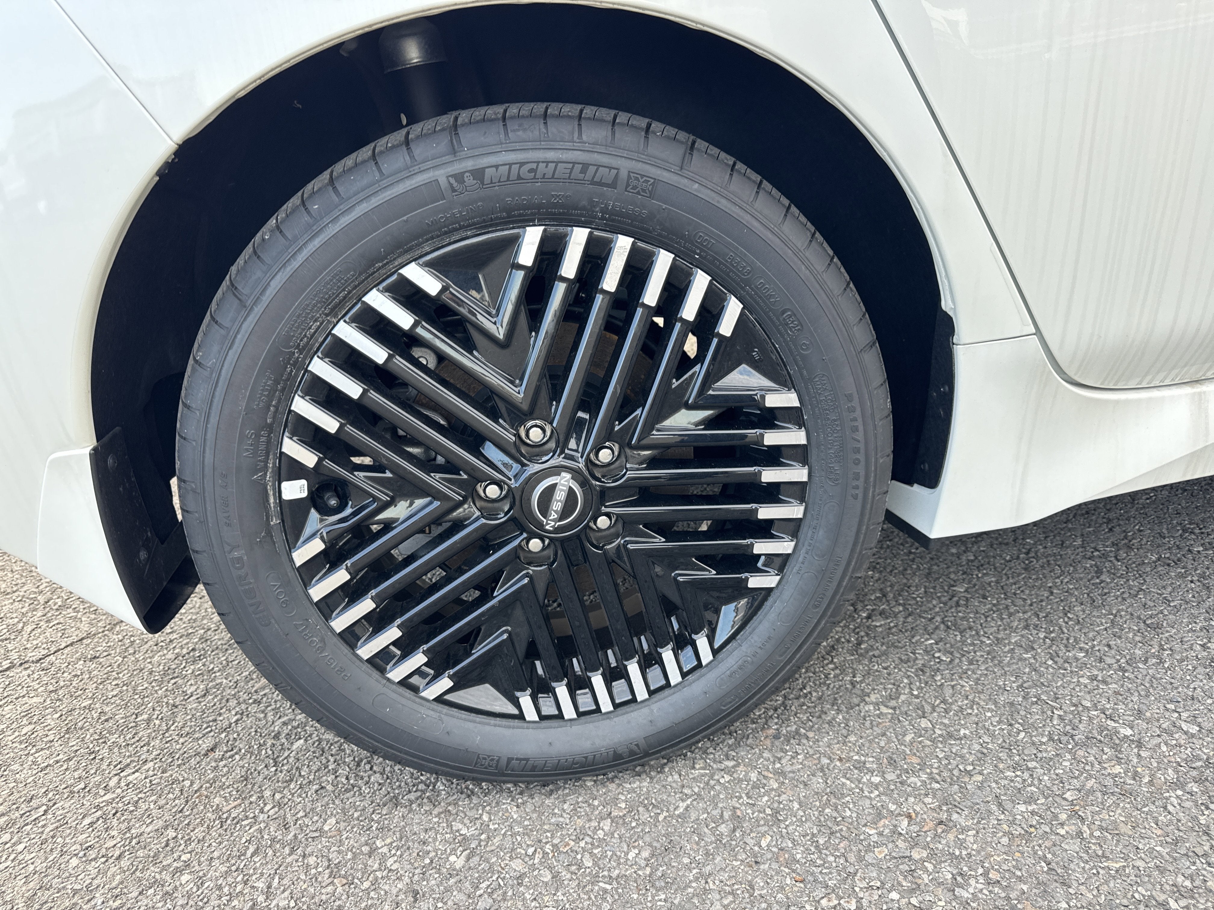 2025 Nissan LEAF SV PLUS