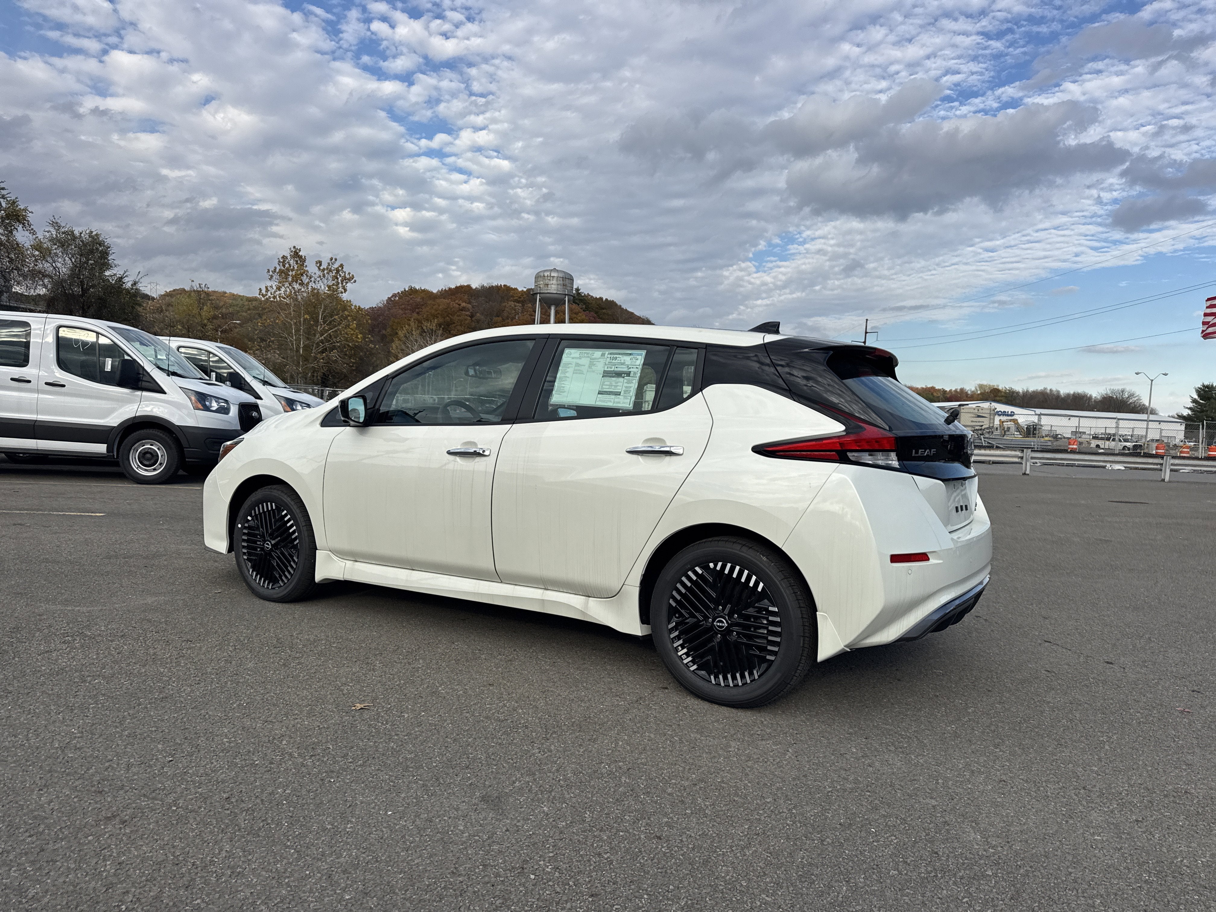 2025 Nissan LEAF SV PLUS