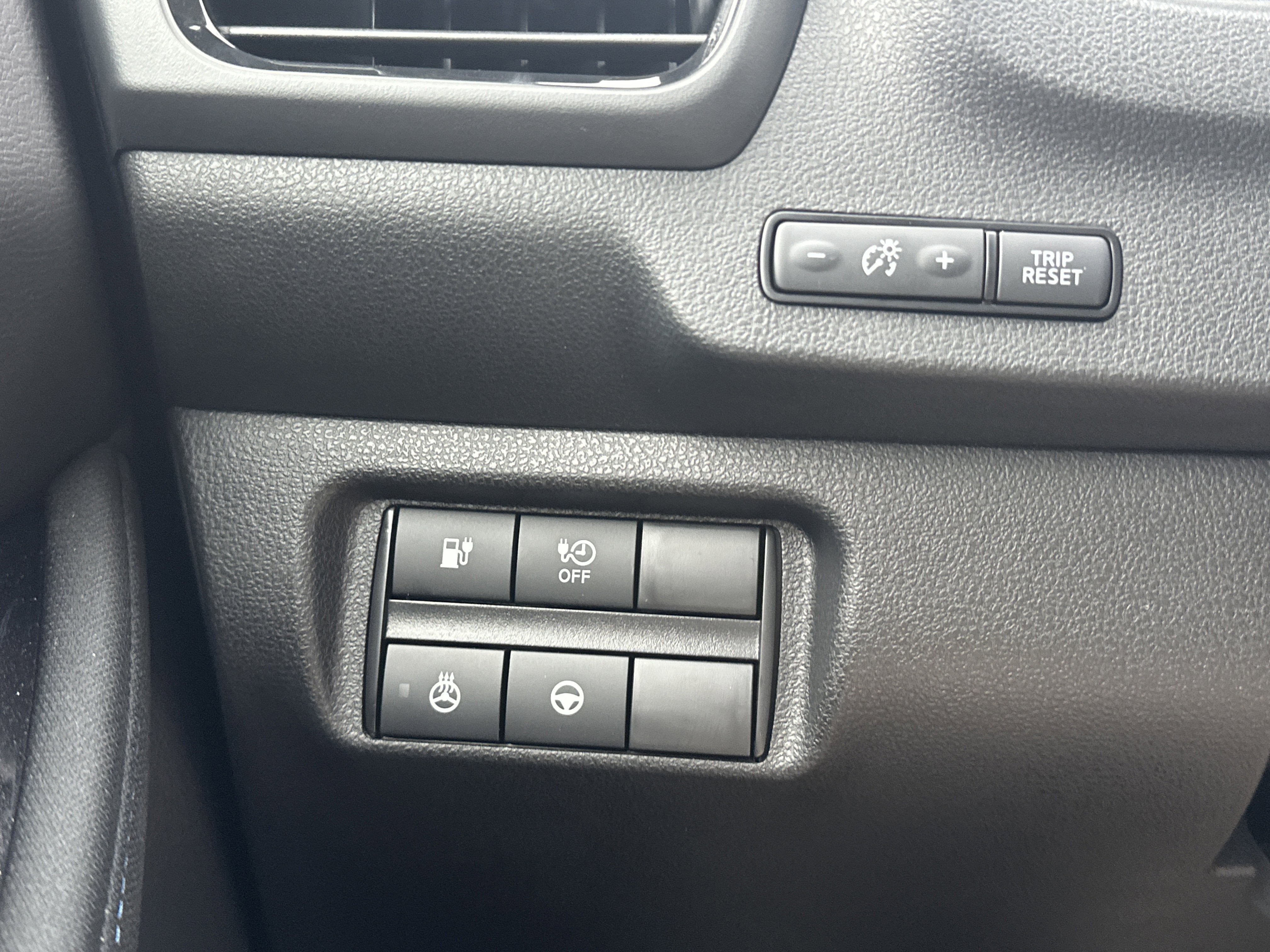 2025 Nissan LEAF SV PLUS