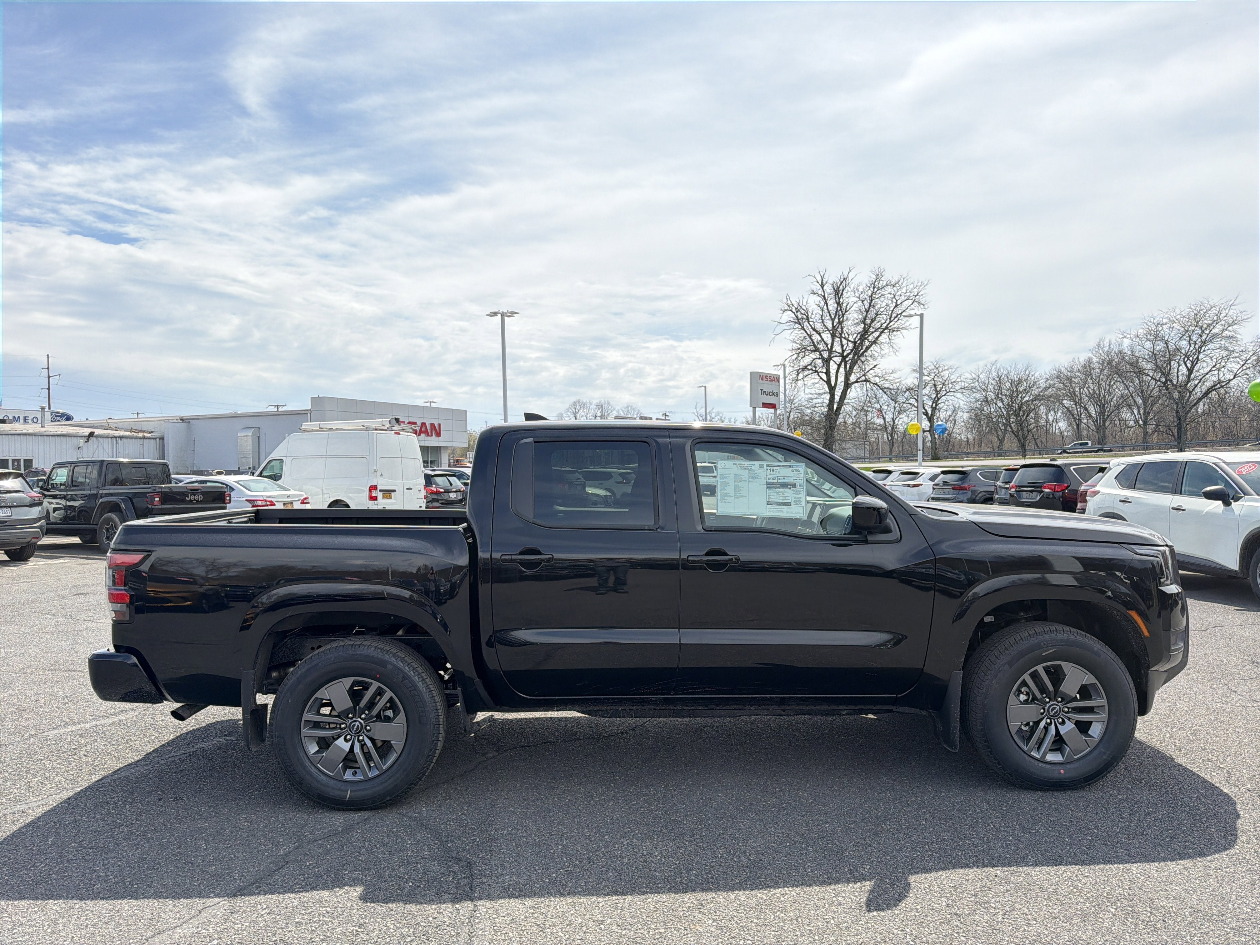 2026 Nissan Frontier SV
