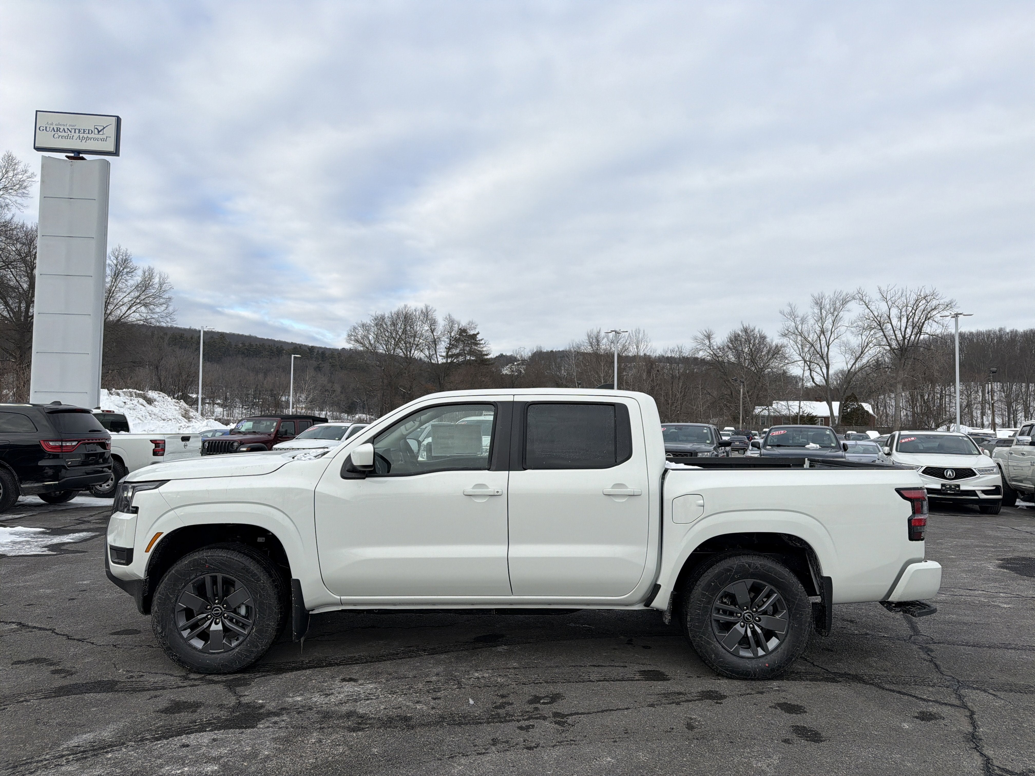 2026 Nissan Frontier SV
