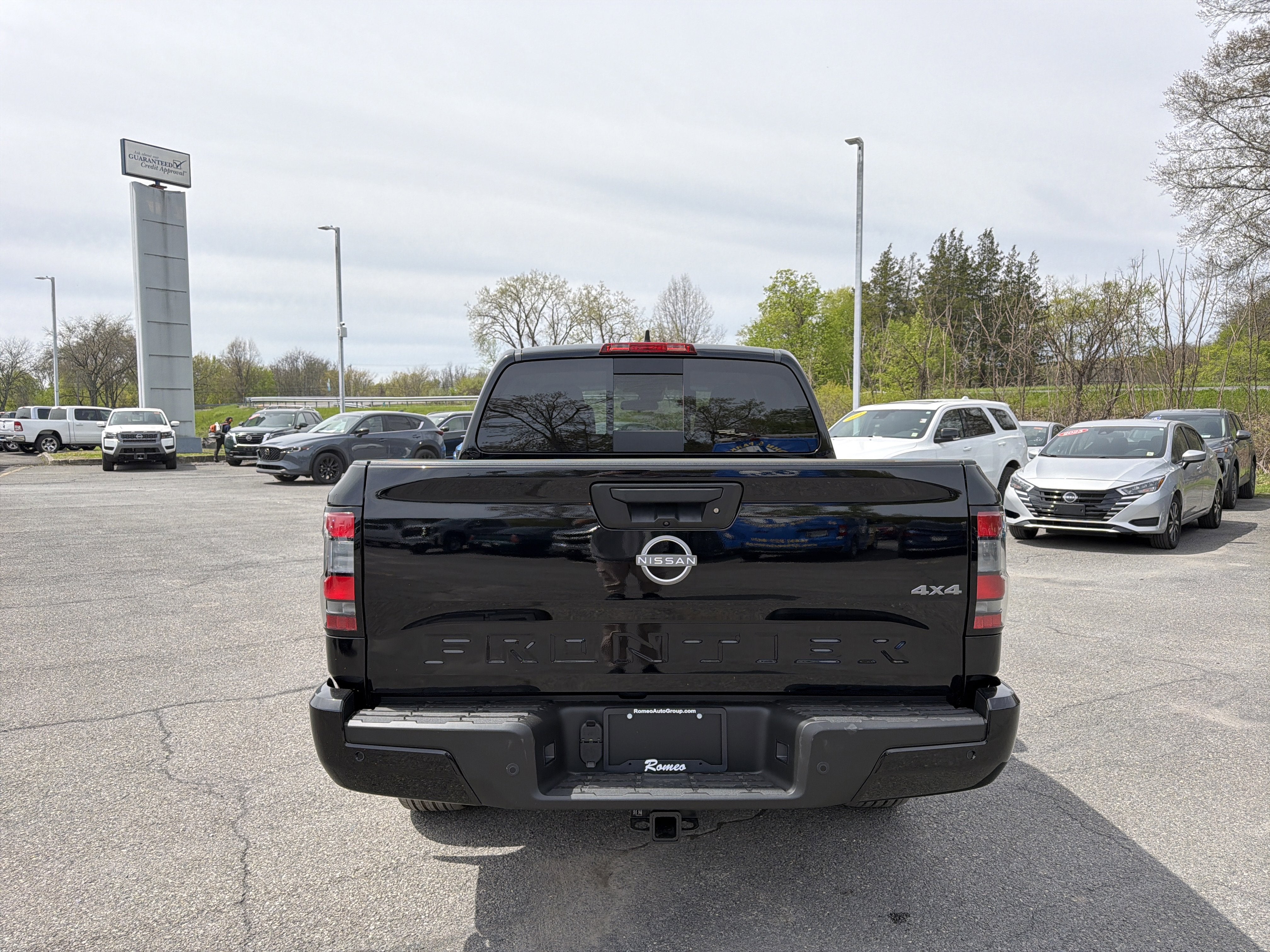 2026 Nissan Frontier SV