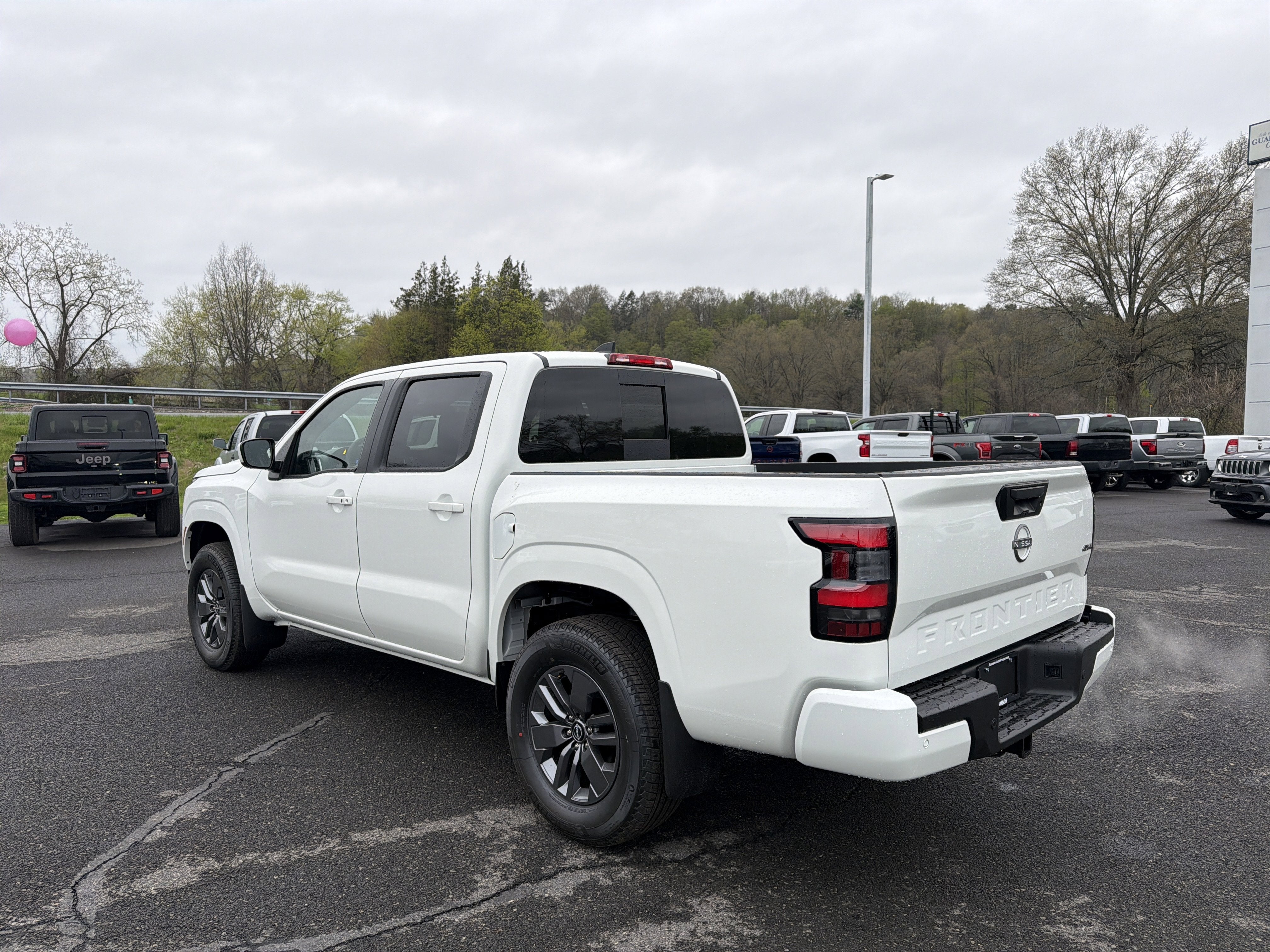 2026 Nissan Frontier SV