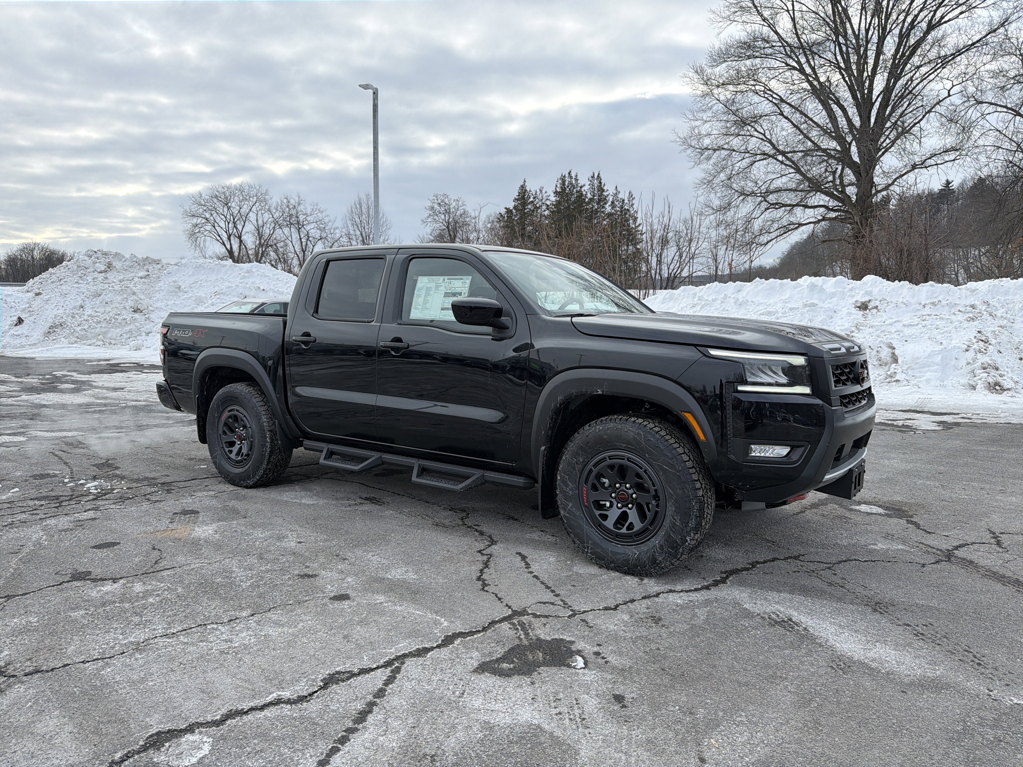 2026 Nissan Frontier PRO-4X