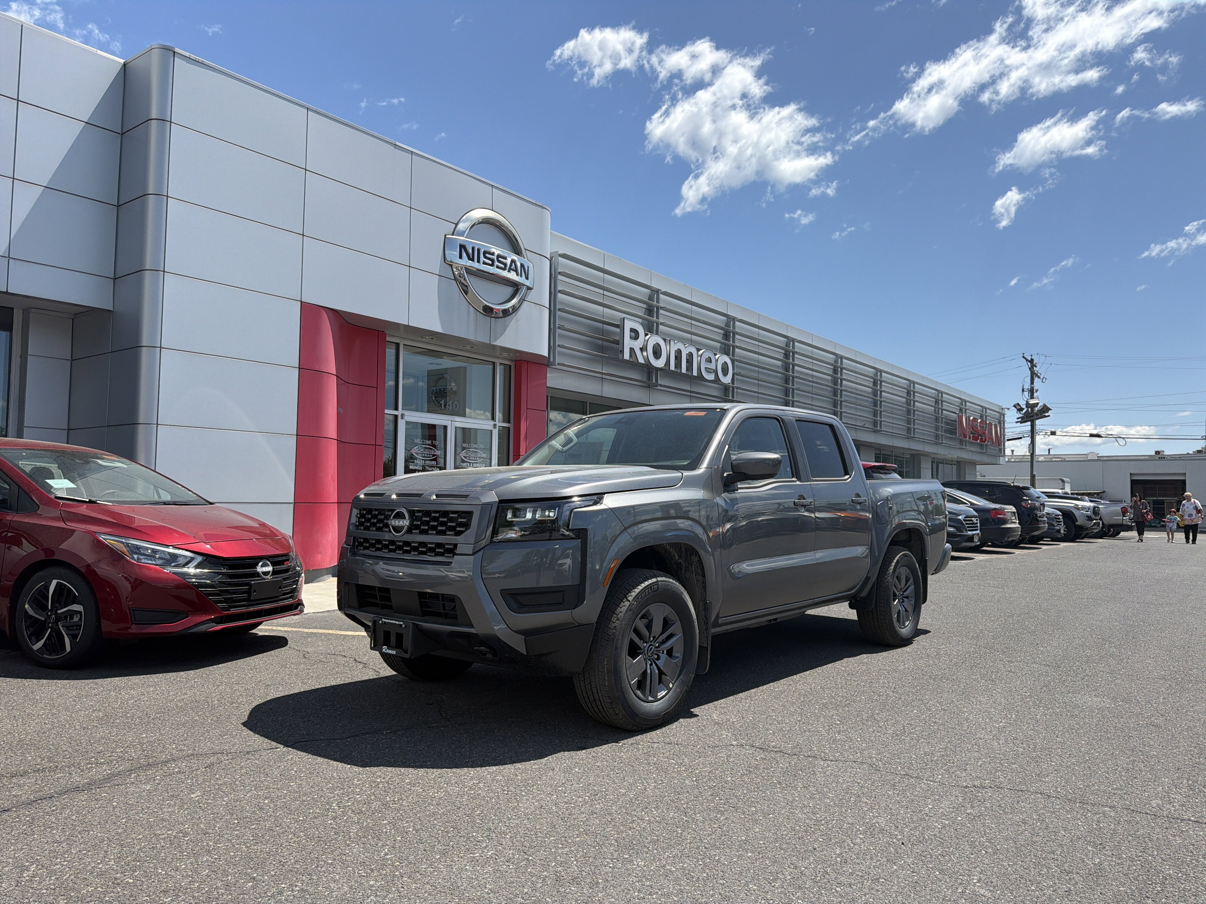 2026 Nissan Frontier SV