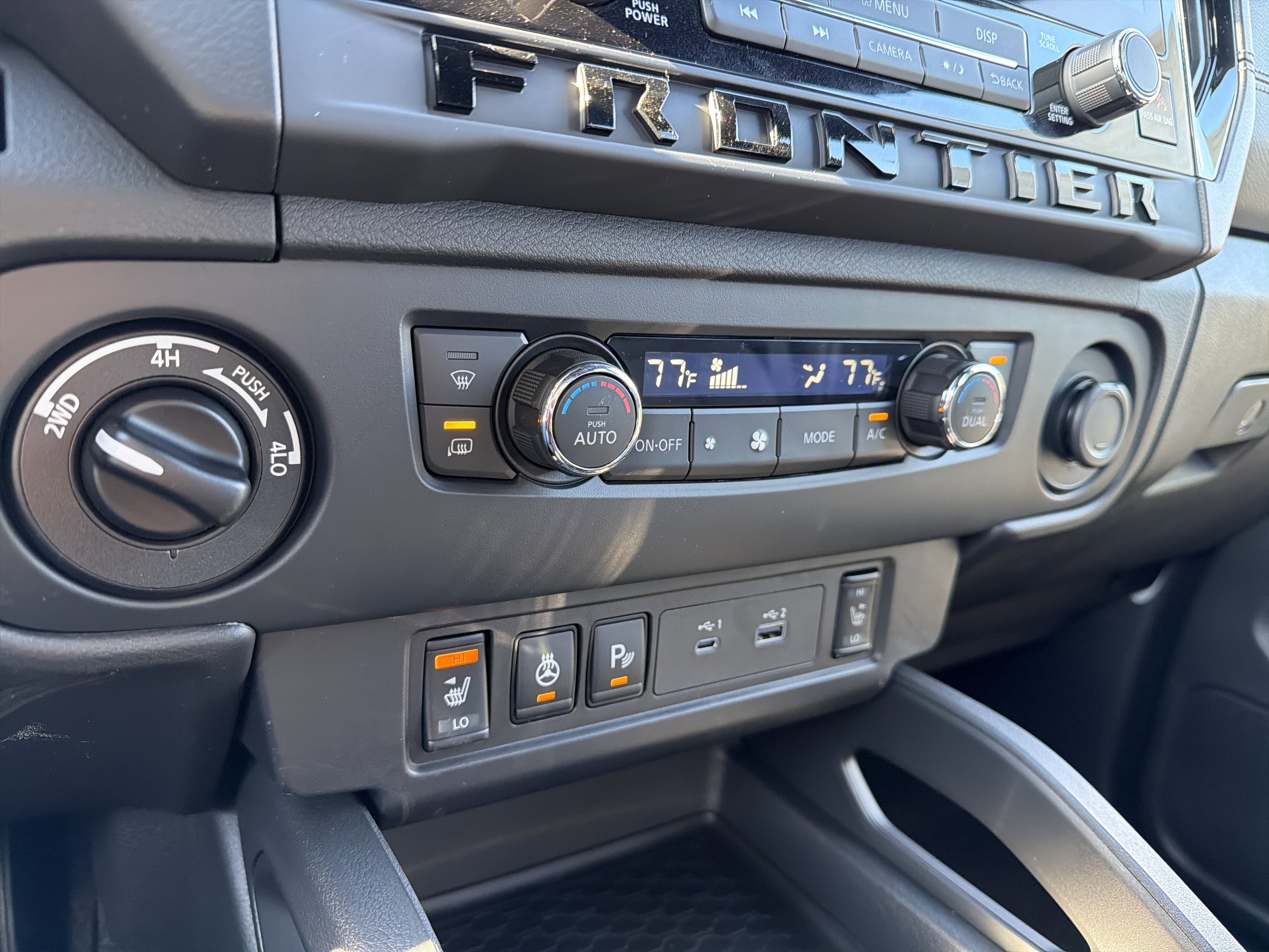 2026 Nissan Frontier SV