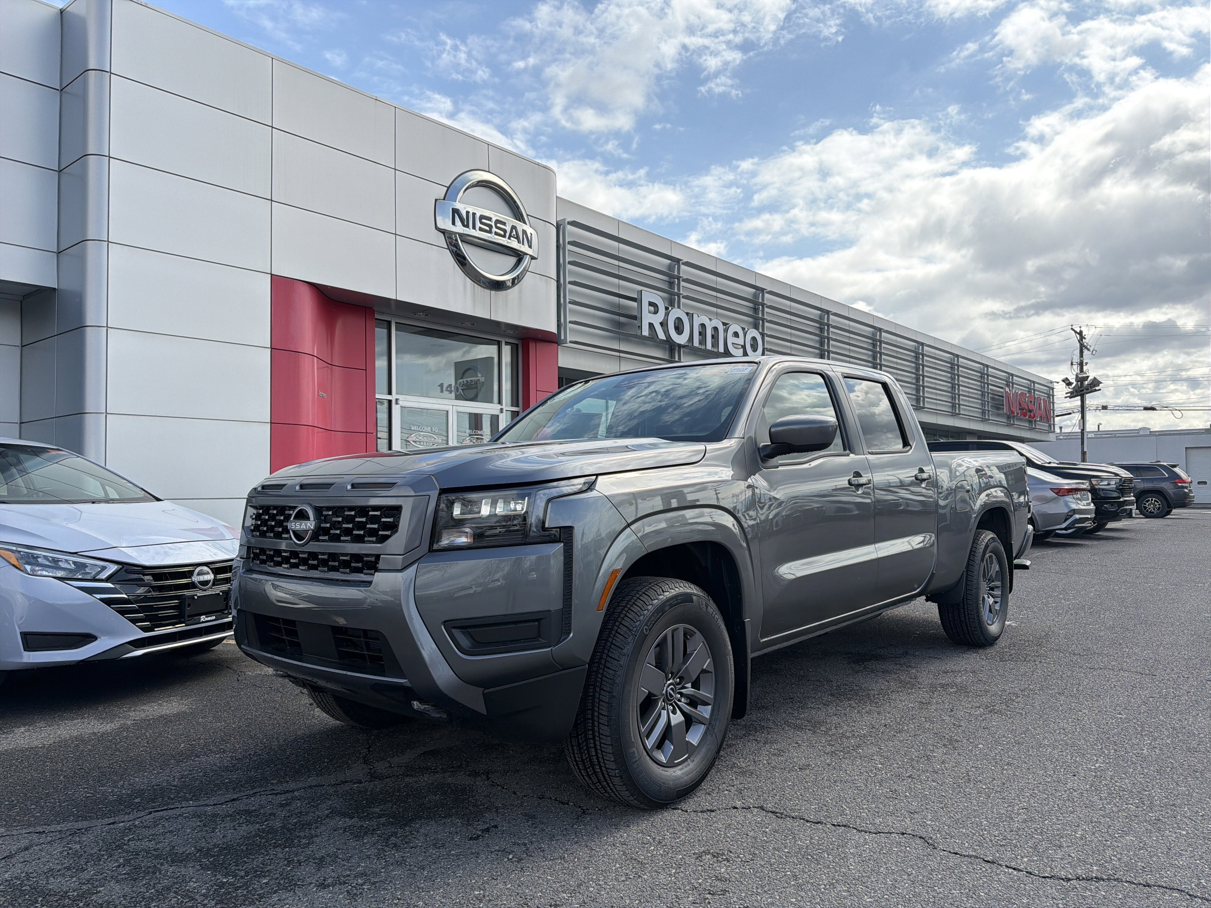2026 Nissan Frontier SV