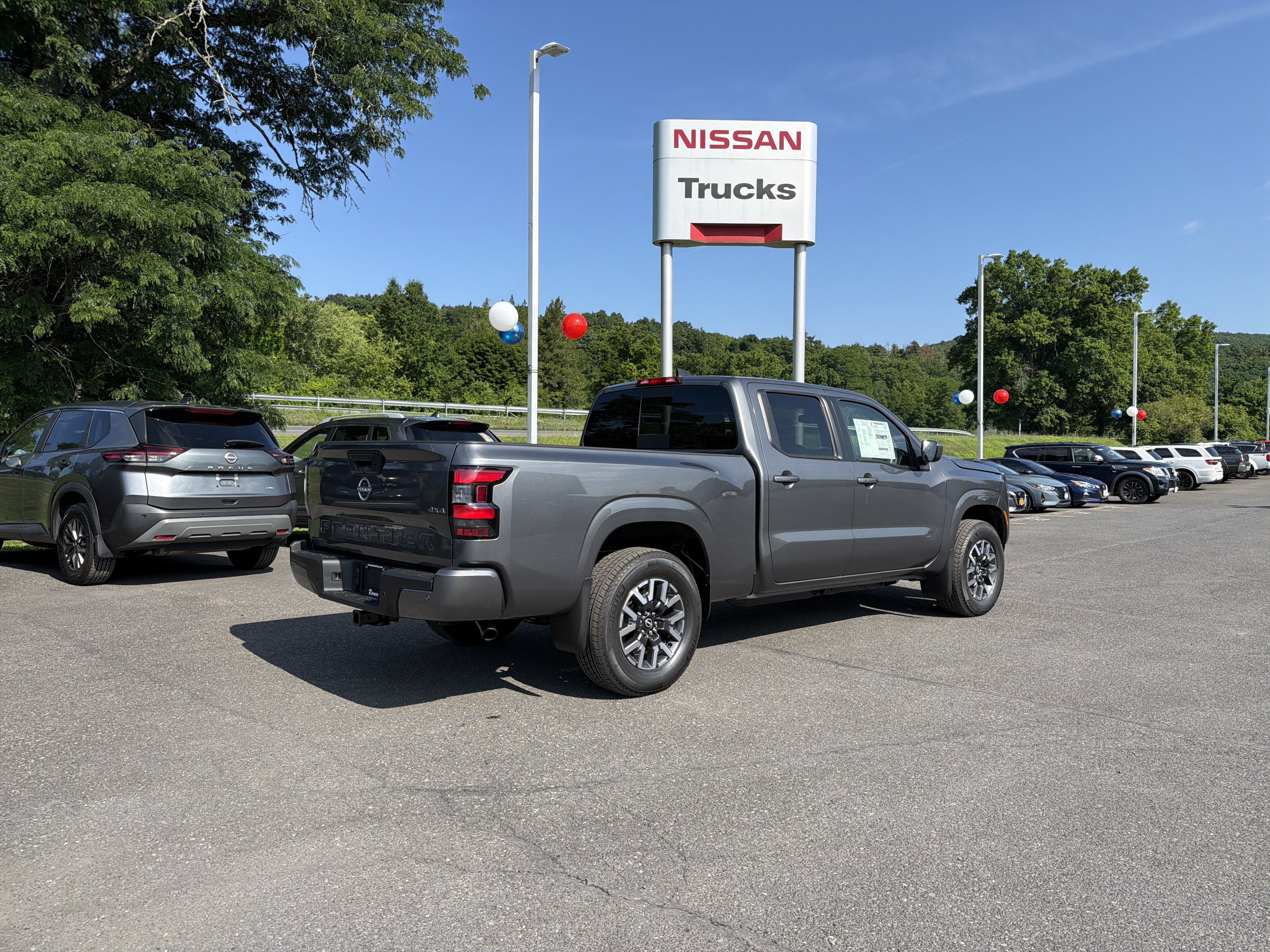2026 Nissan Frontier SV
