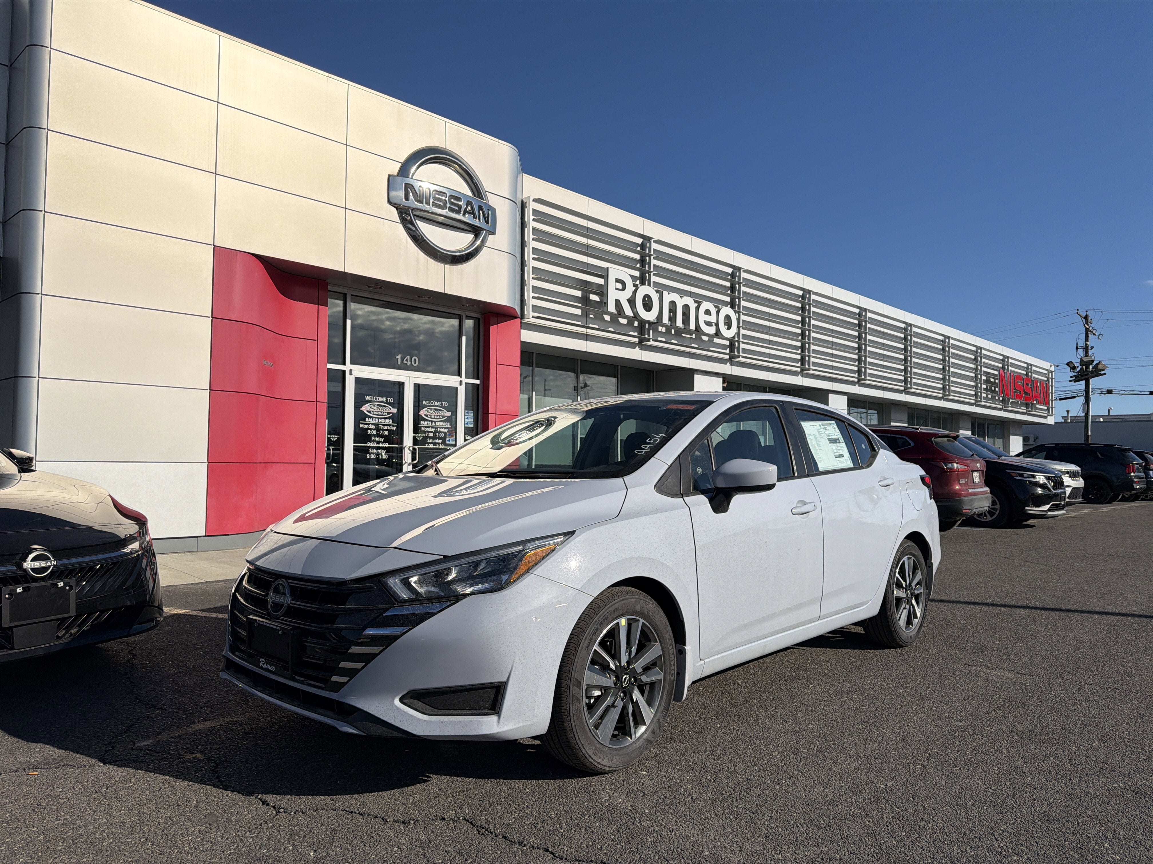 2025 Nissan Versa SV