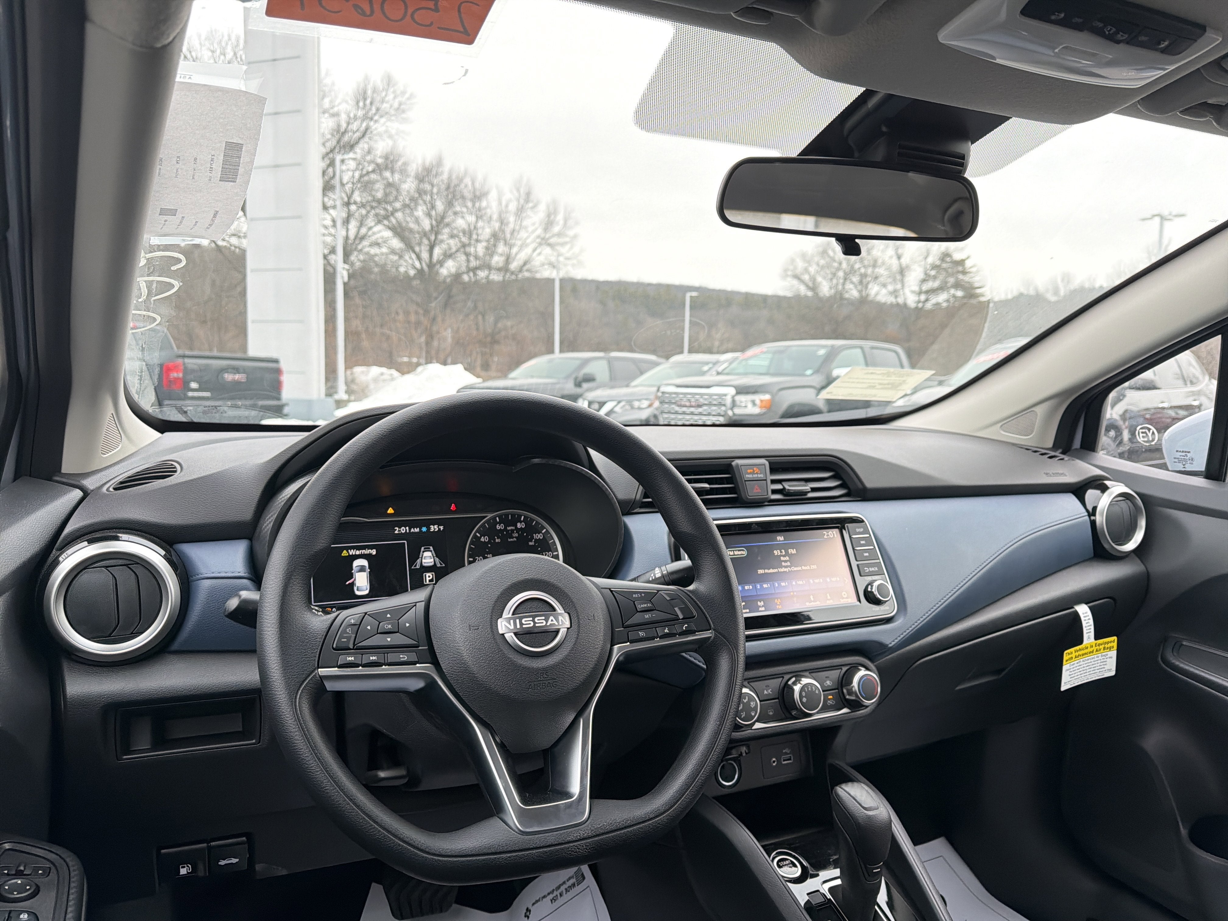2025 Nissan Versa SV