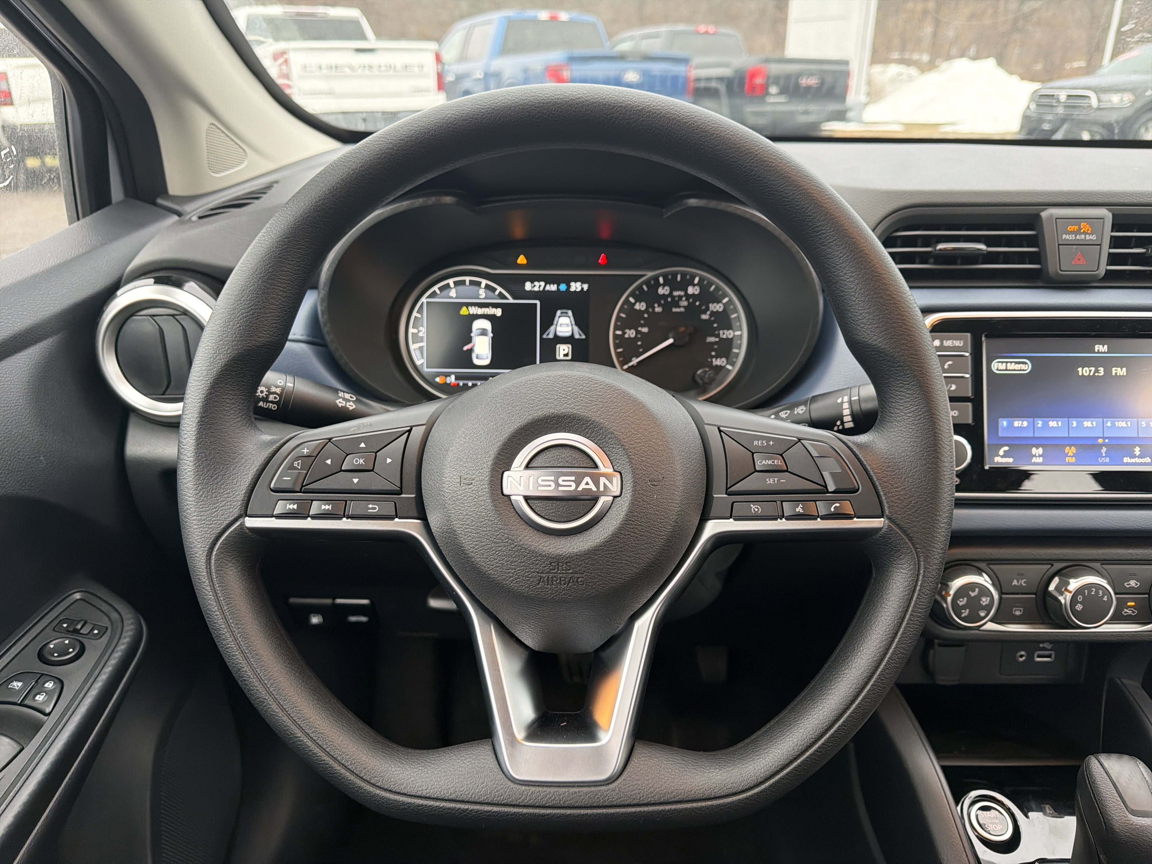 2025 Nissan Versa SV