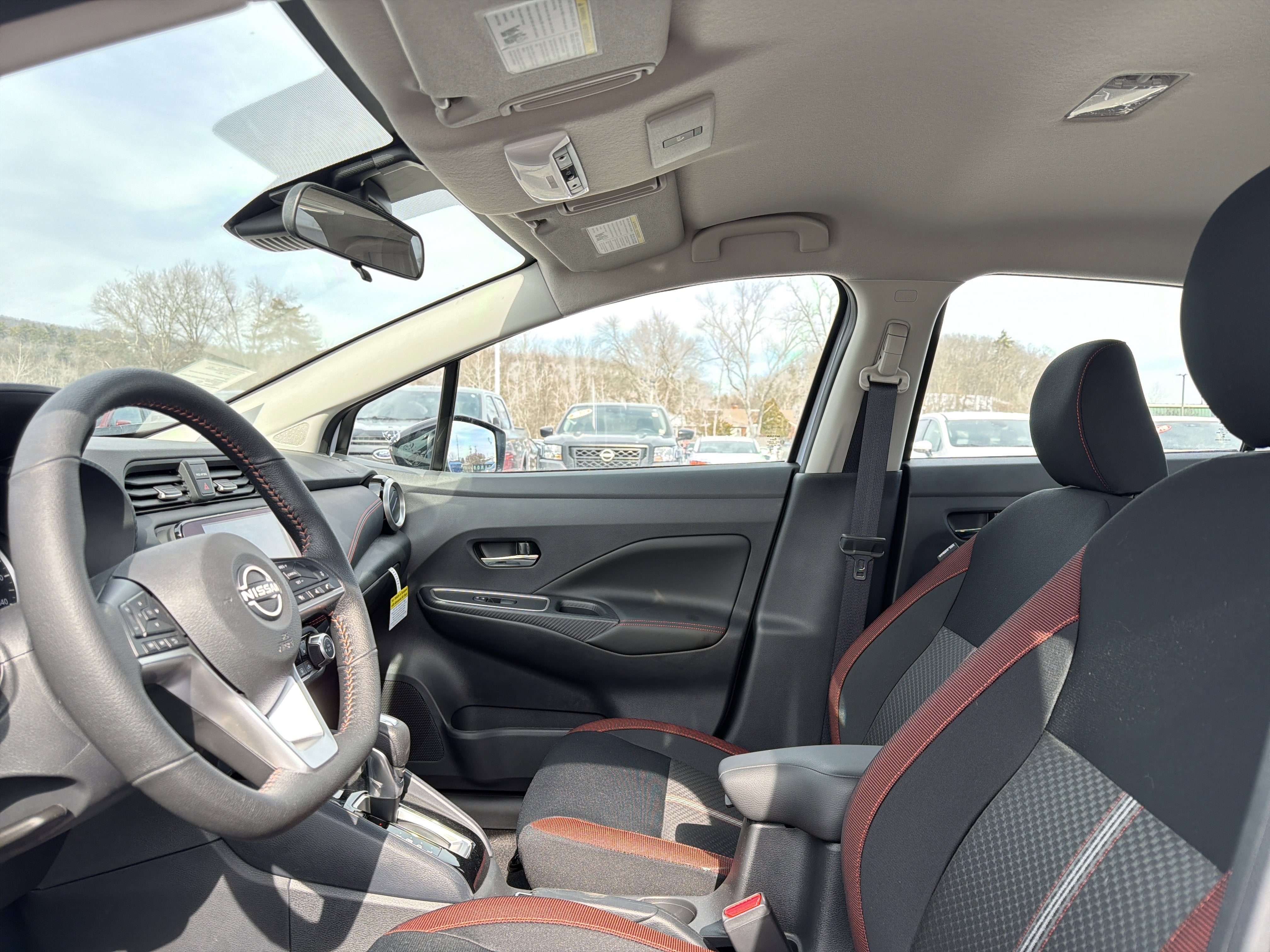 2025 Nissan Versa SR