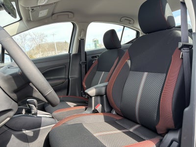 2025 Nissan Versa SR