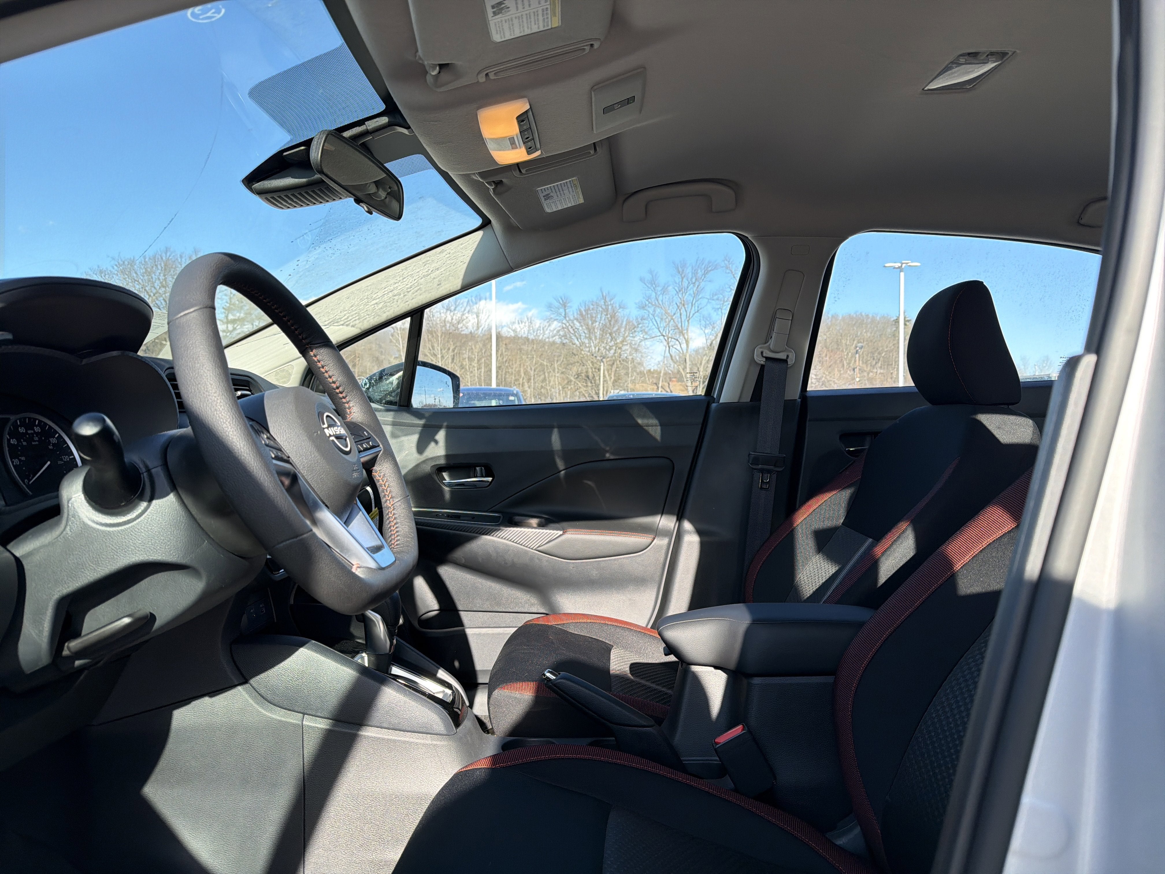 2025 Nissan Versa SR