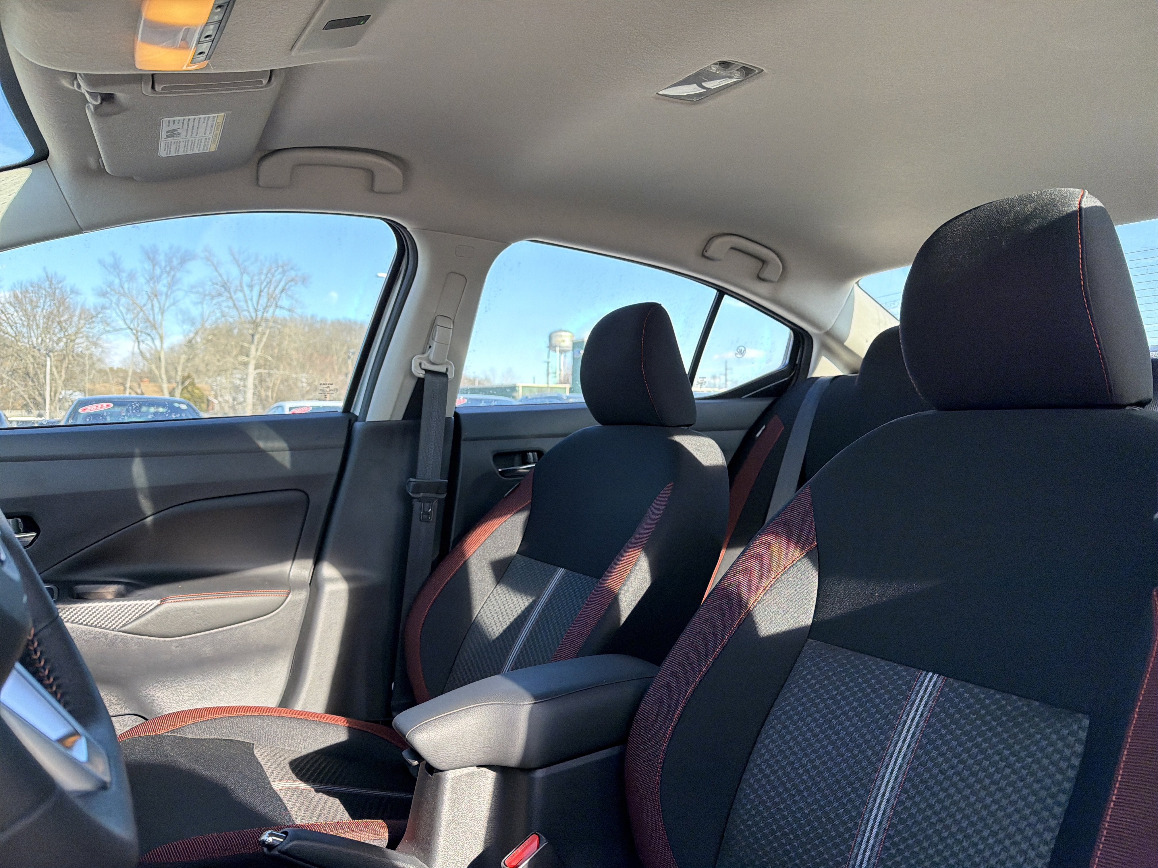 2025 Nissan Versa SR