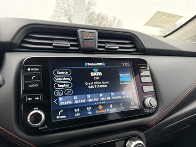 2025 Nissan Versa SR