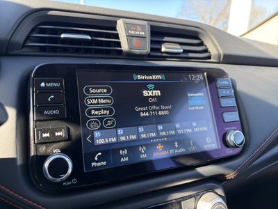 2025 Nissan Versa SR