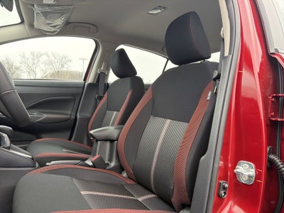 2025 Nissan Versa SR