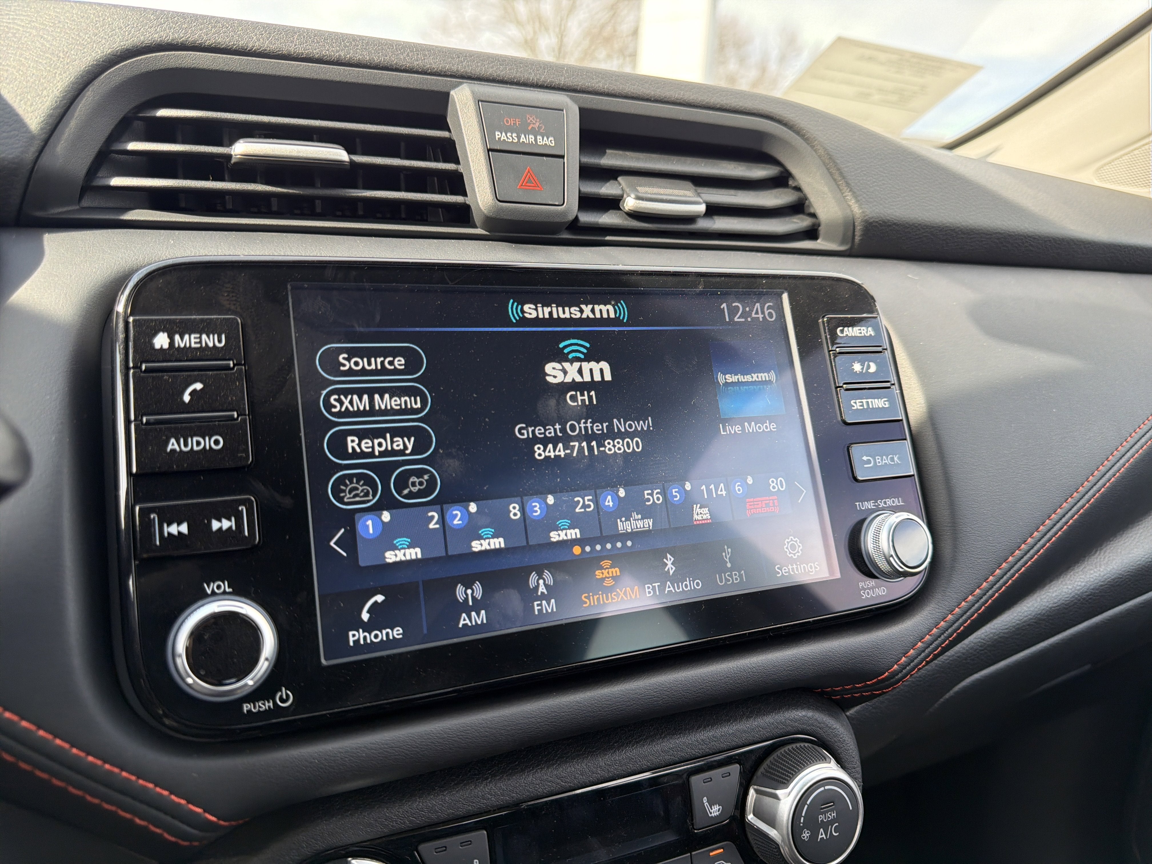 2025 Nissan Versa SR