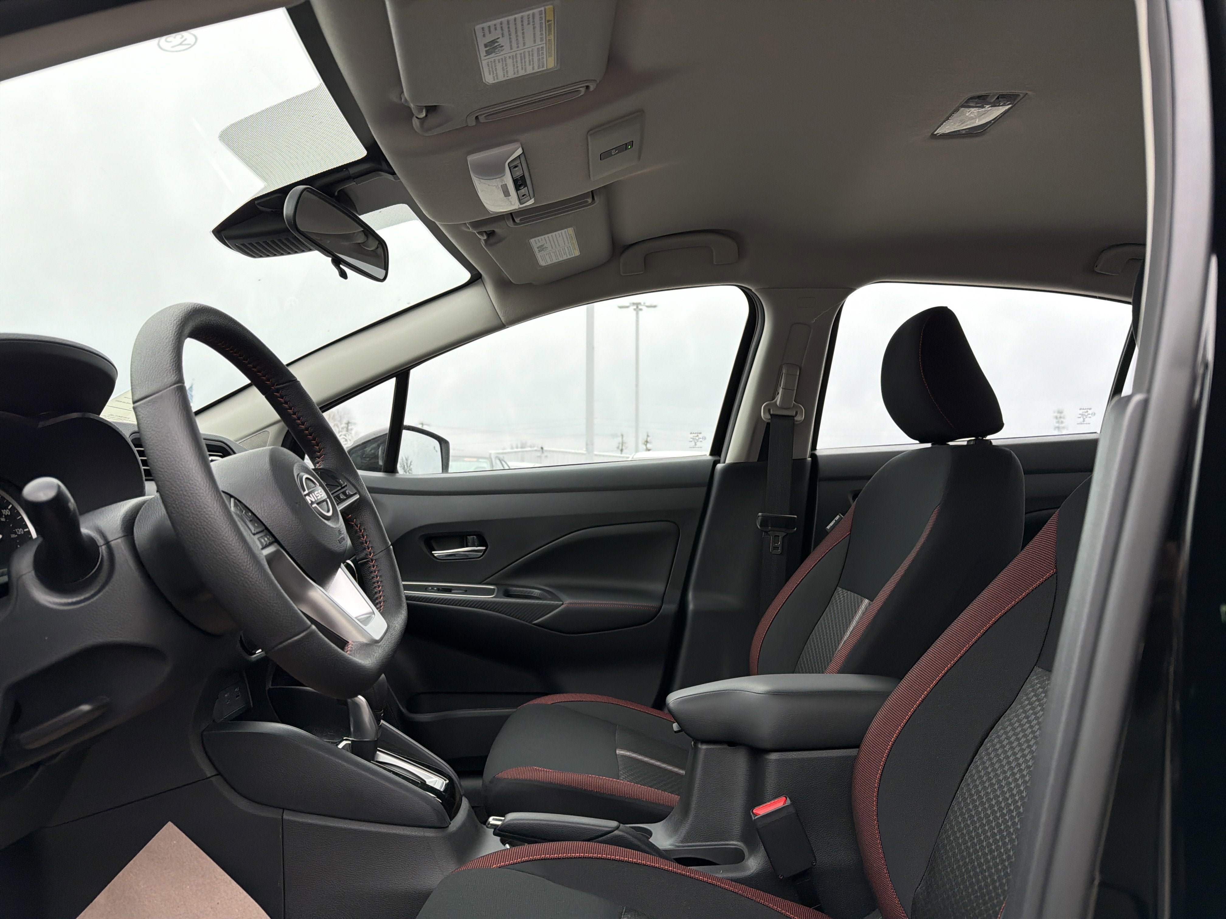 2025 Nissan Versa SR