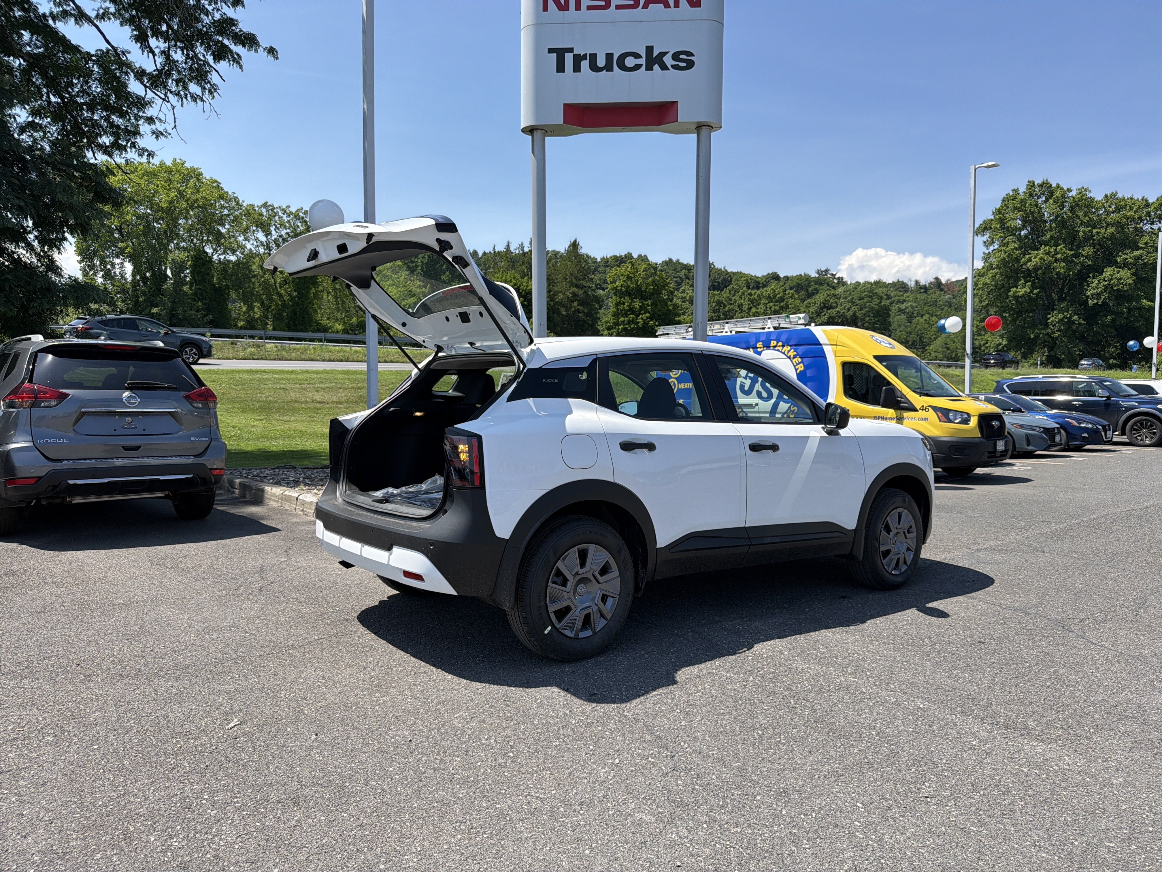 2026 Nissan Kicks S
