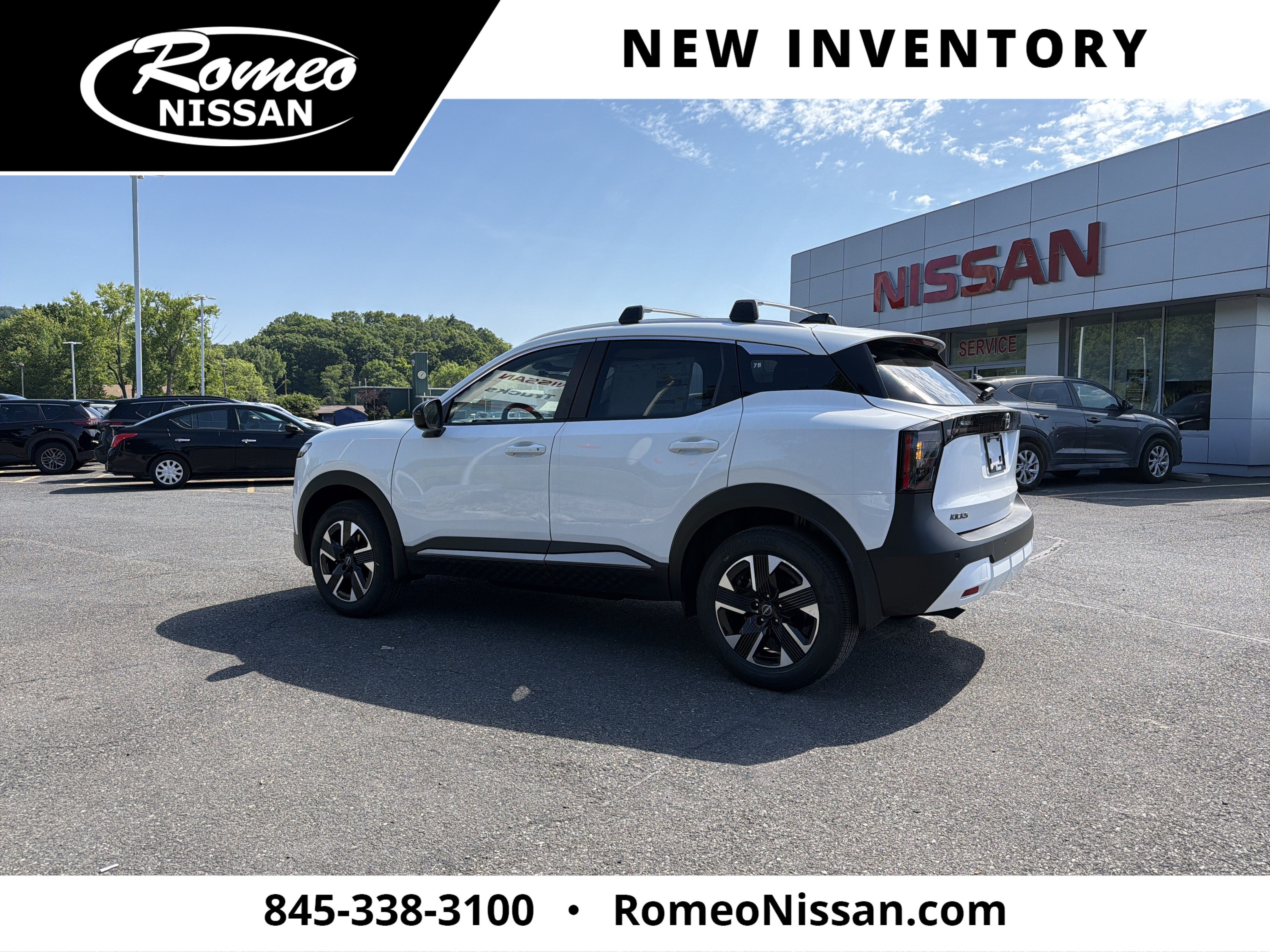 2026 Nissan Kicks SV