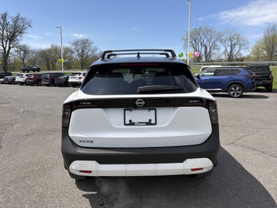 2026 Nissan Kicks SV
