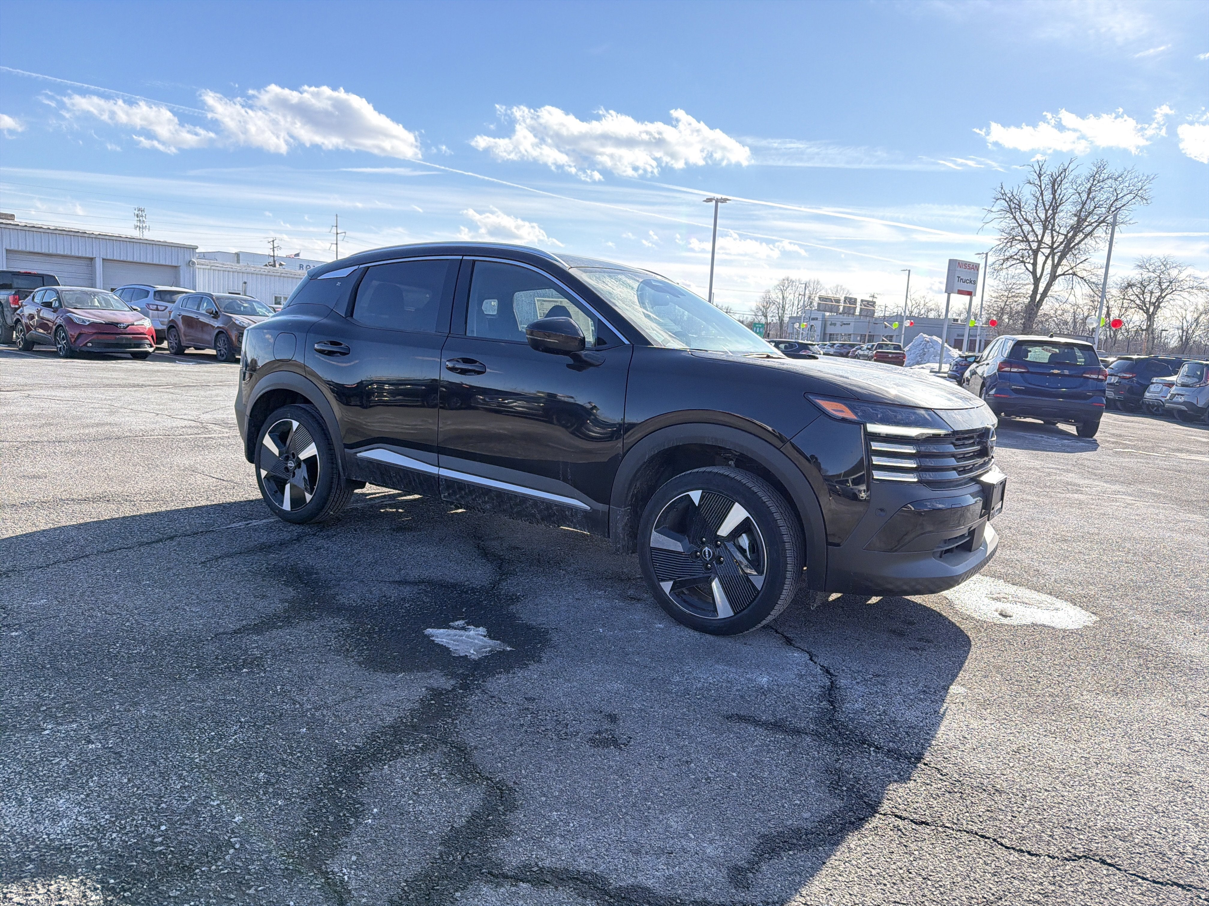 2026 Nissan Kicks SR