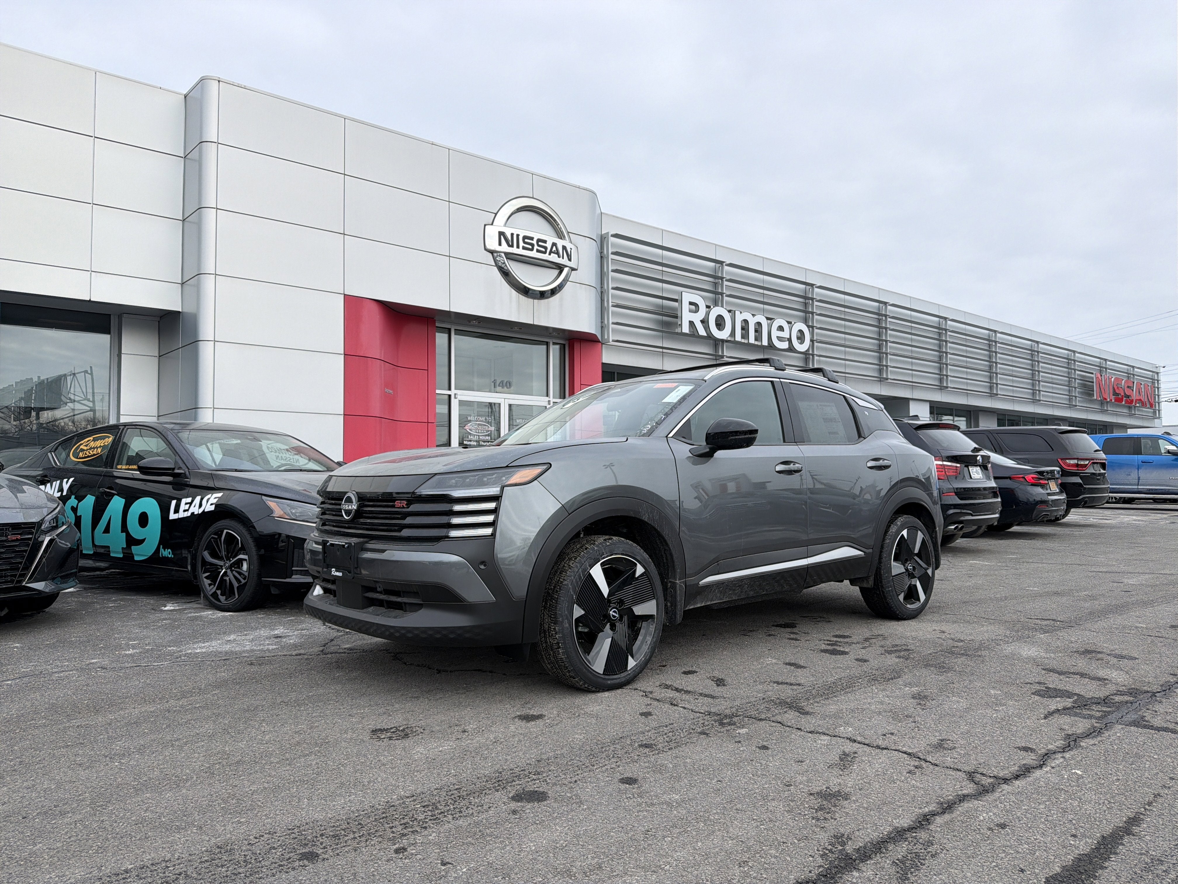 2026 Nissan Kicks SR