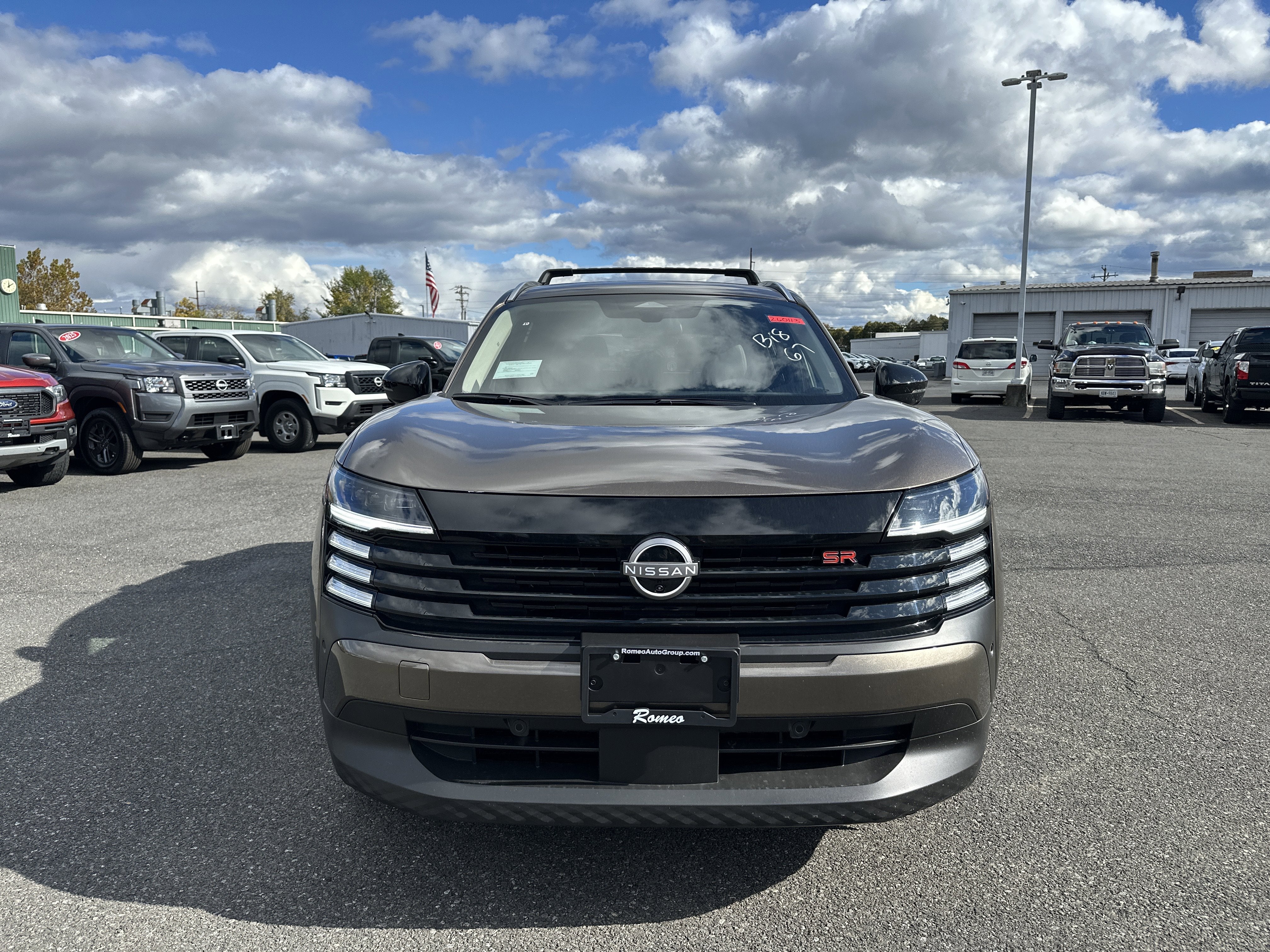 2026 Nissan Kicks SR