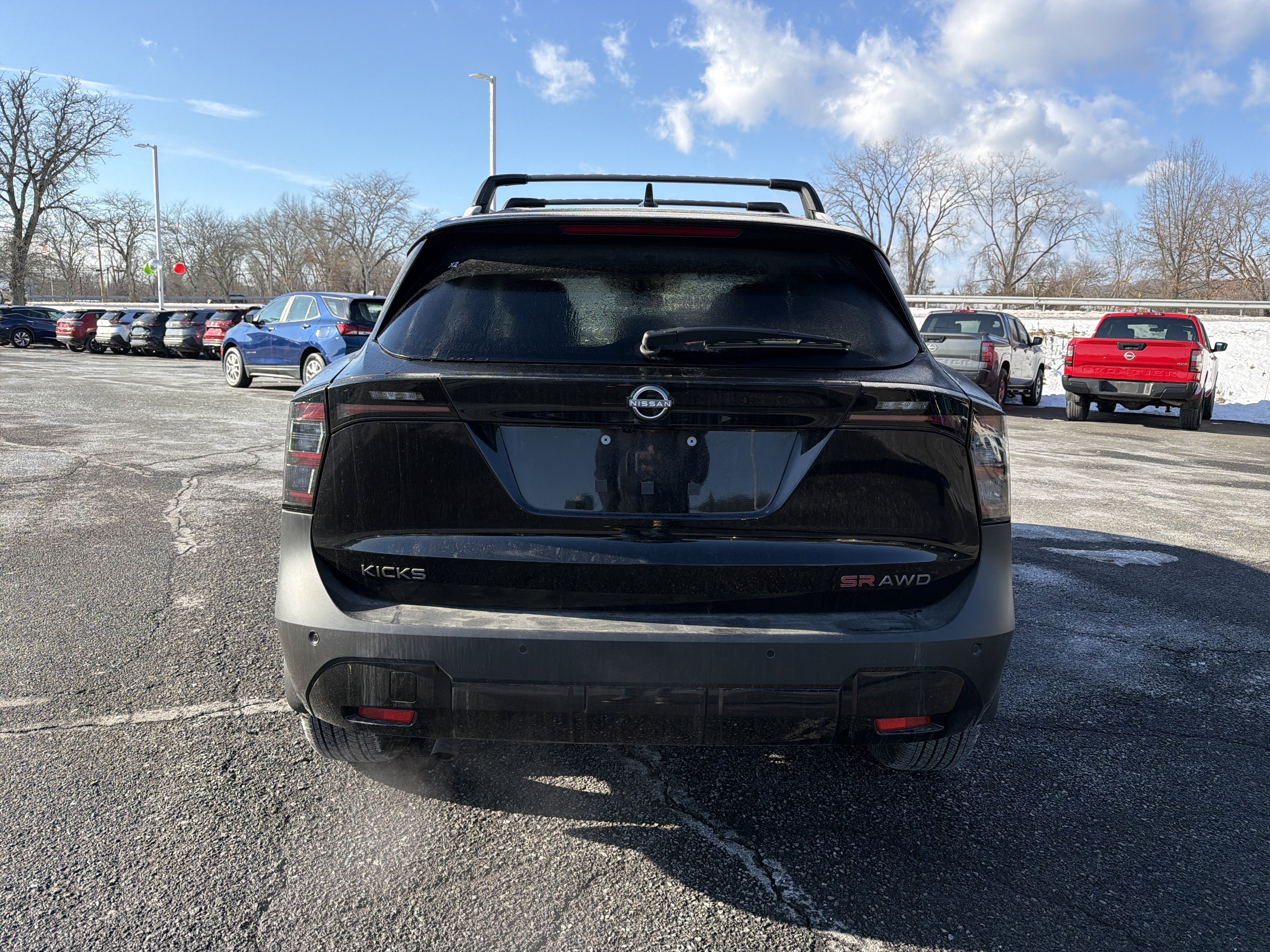 2026 Nissan Kicks SR