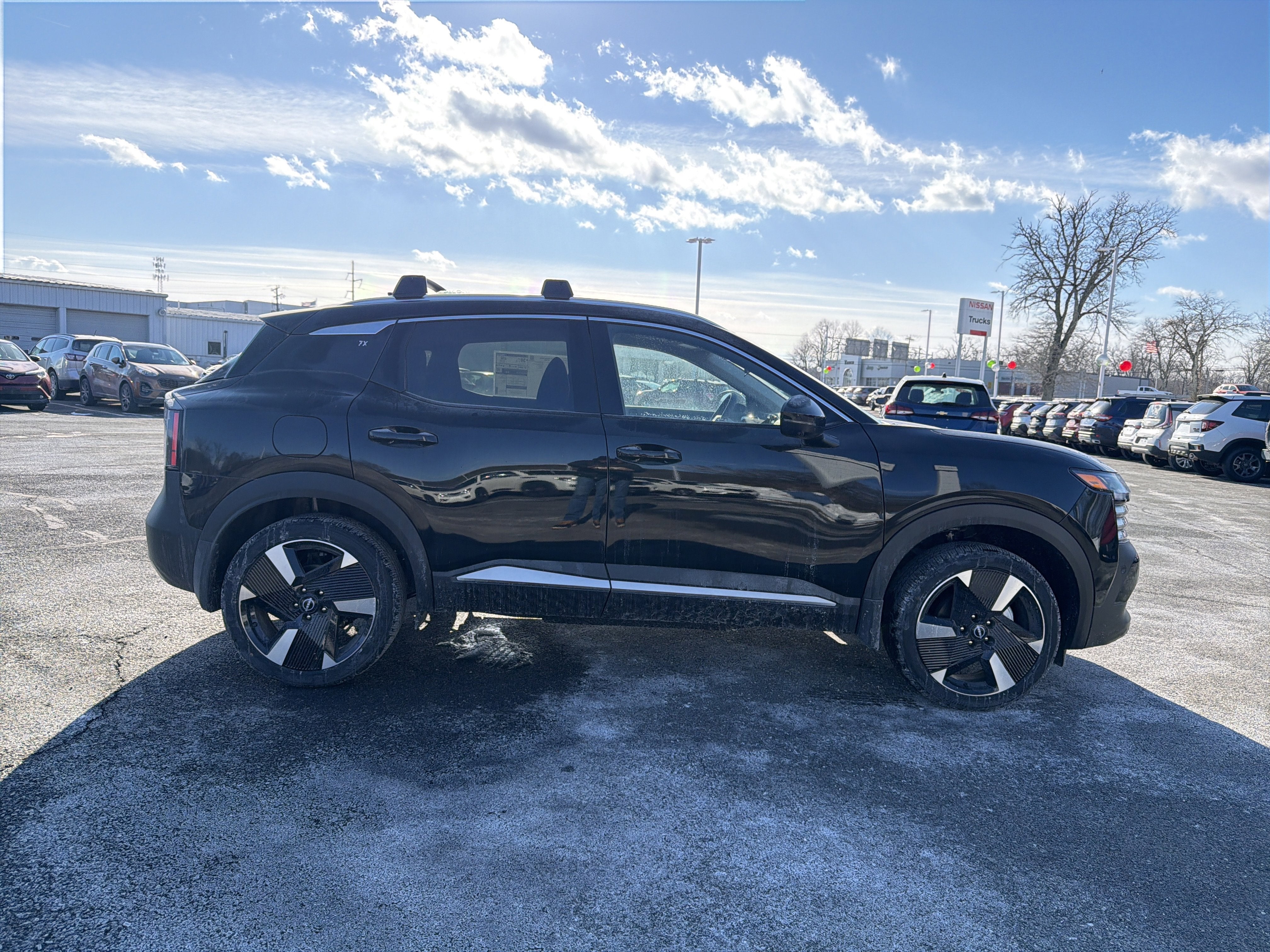 2026 Nissan Kicks SR