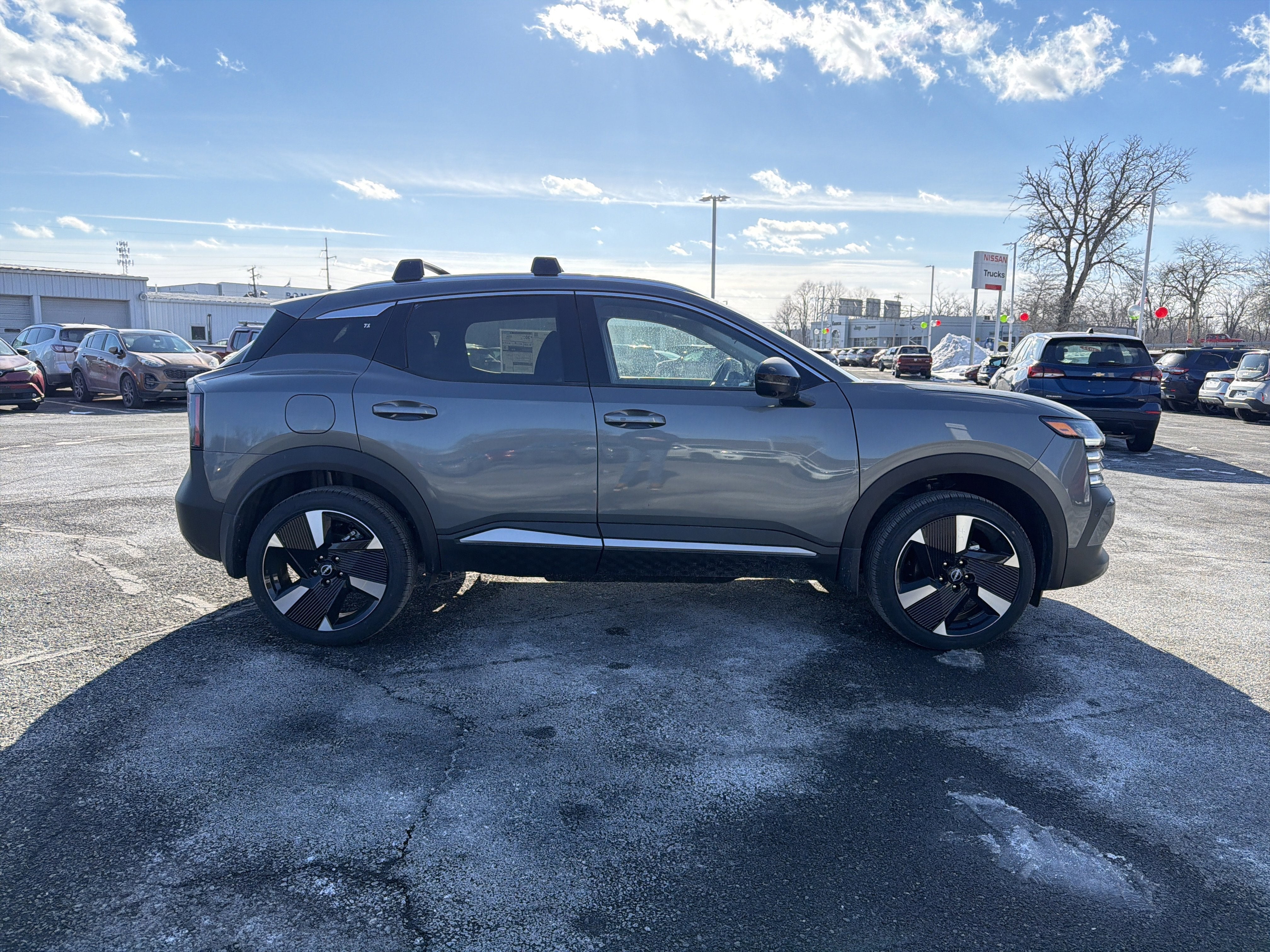 2026 Nissan Kicks SR
