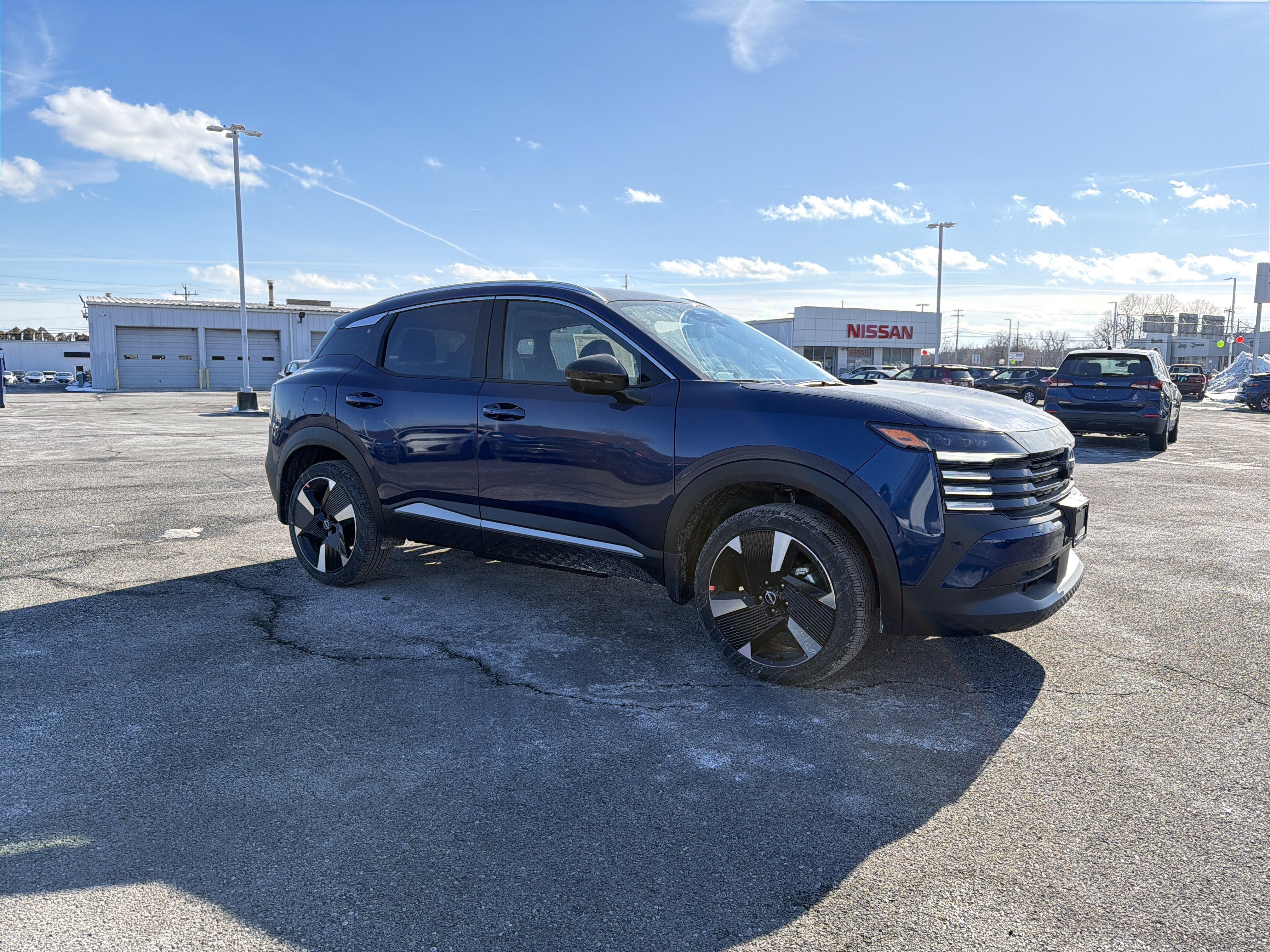 2026 Nissan Kicks SR